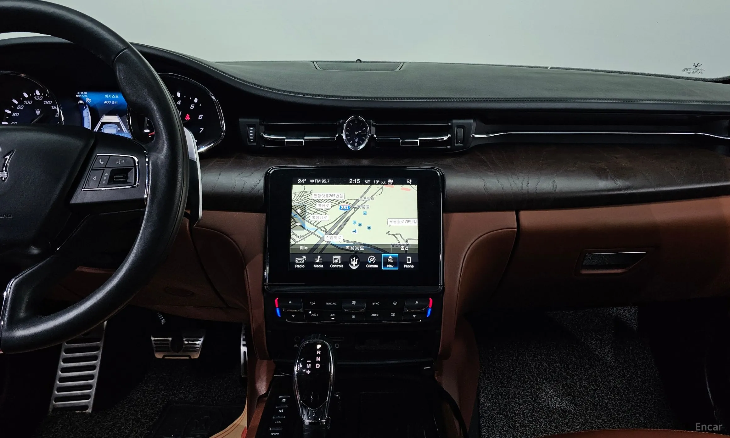 Maserati Quattroporte превью 14