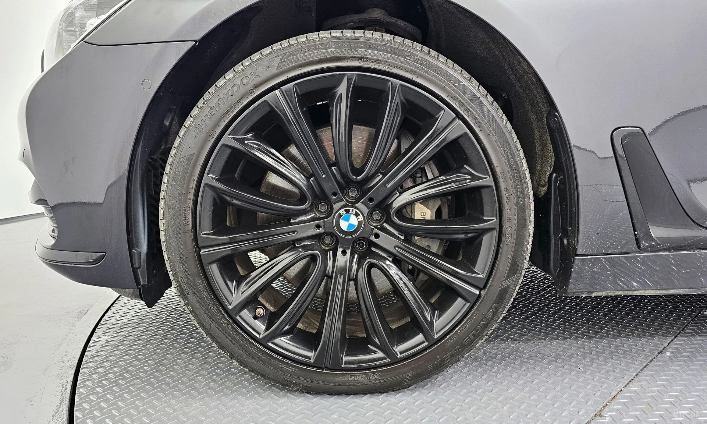 BMW 7 Series (G11) превью 5