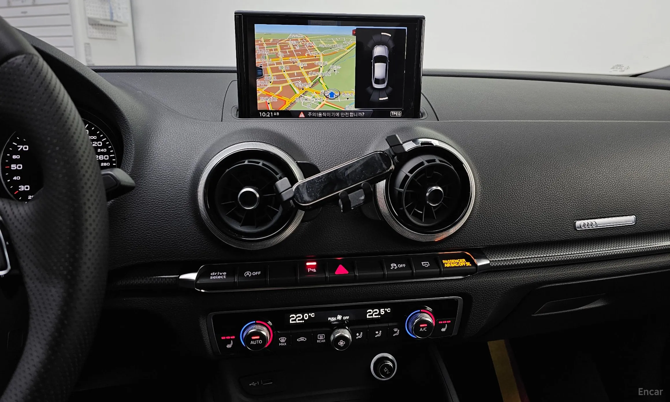 Audi New A3 превью 14