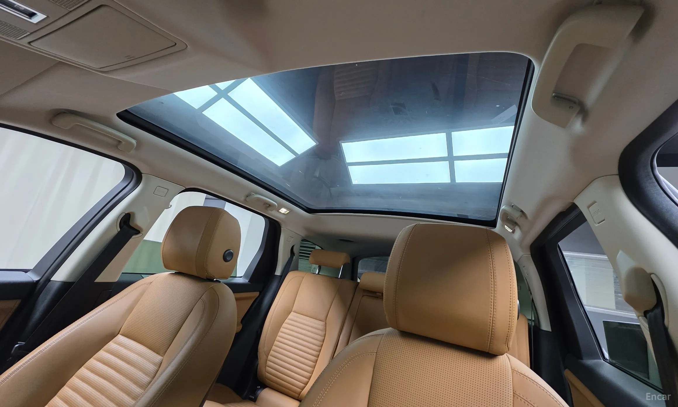 Land Rover Discovery Sports превью 11