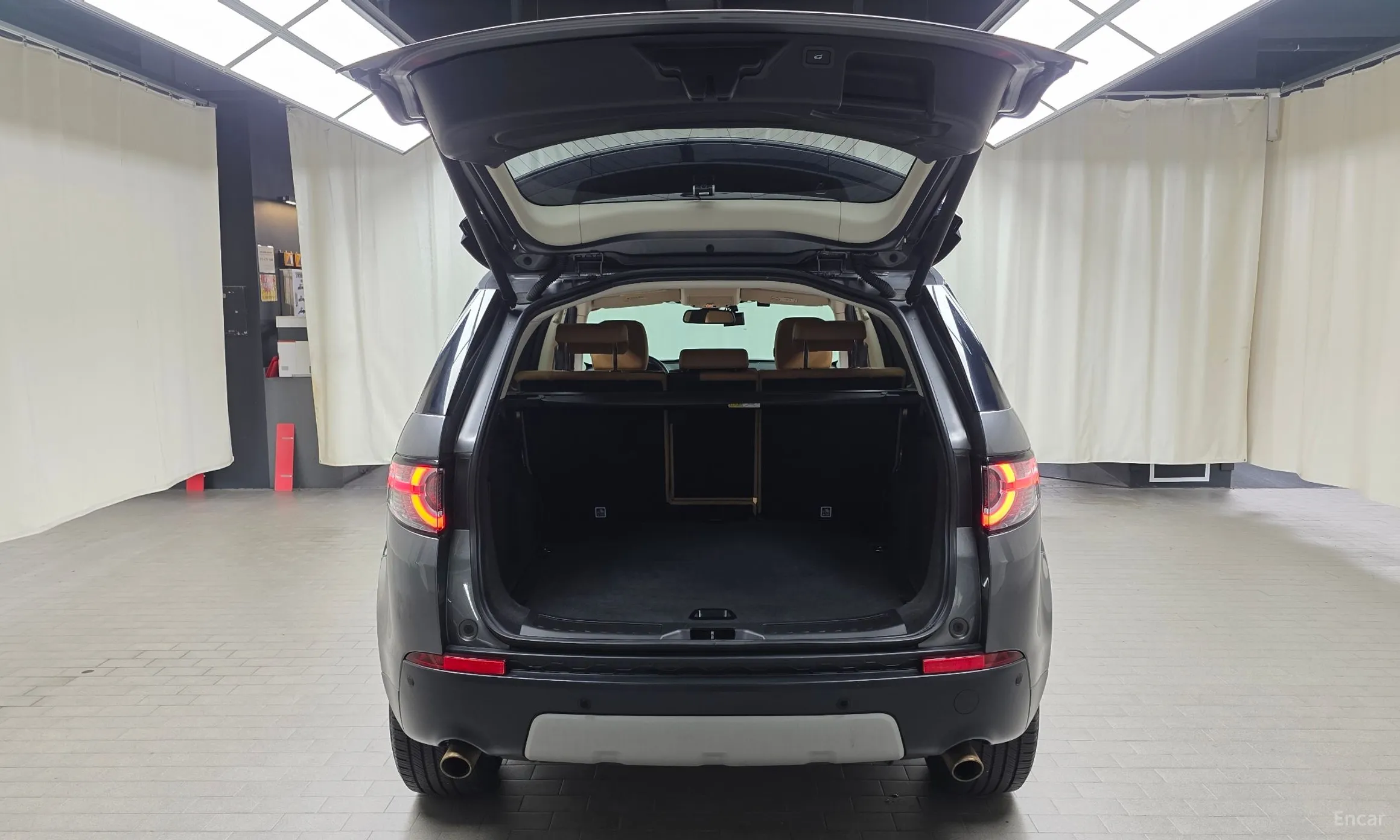Land Rover Discovery Sports превью 20