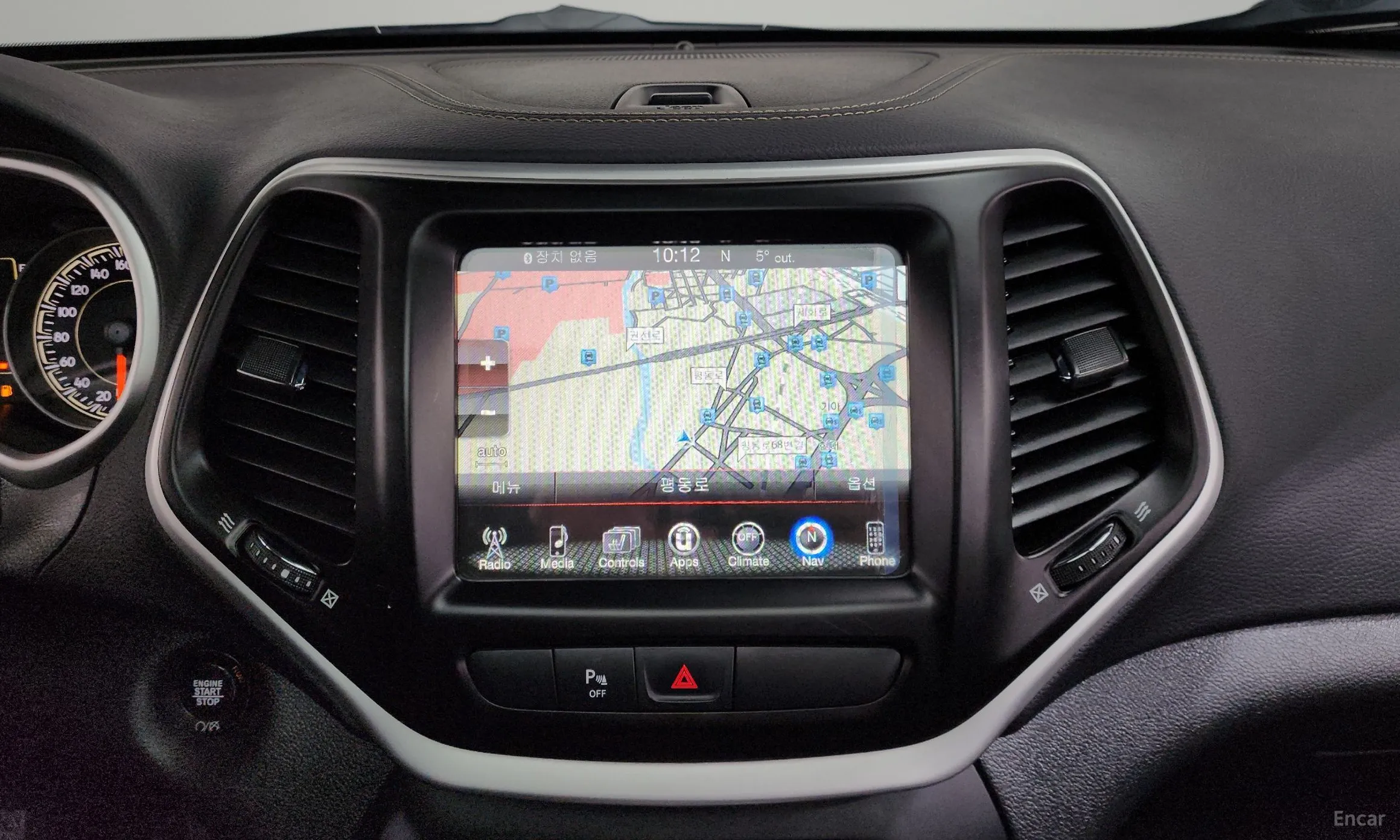 Jeep Cherokee (KL) превью 14