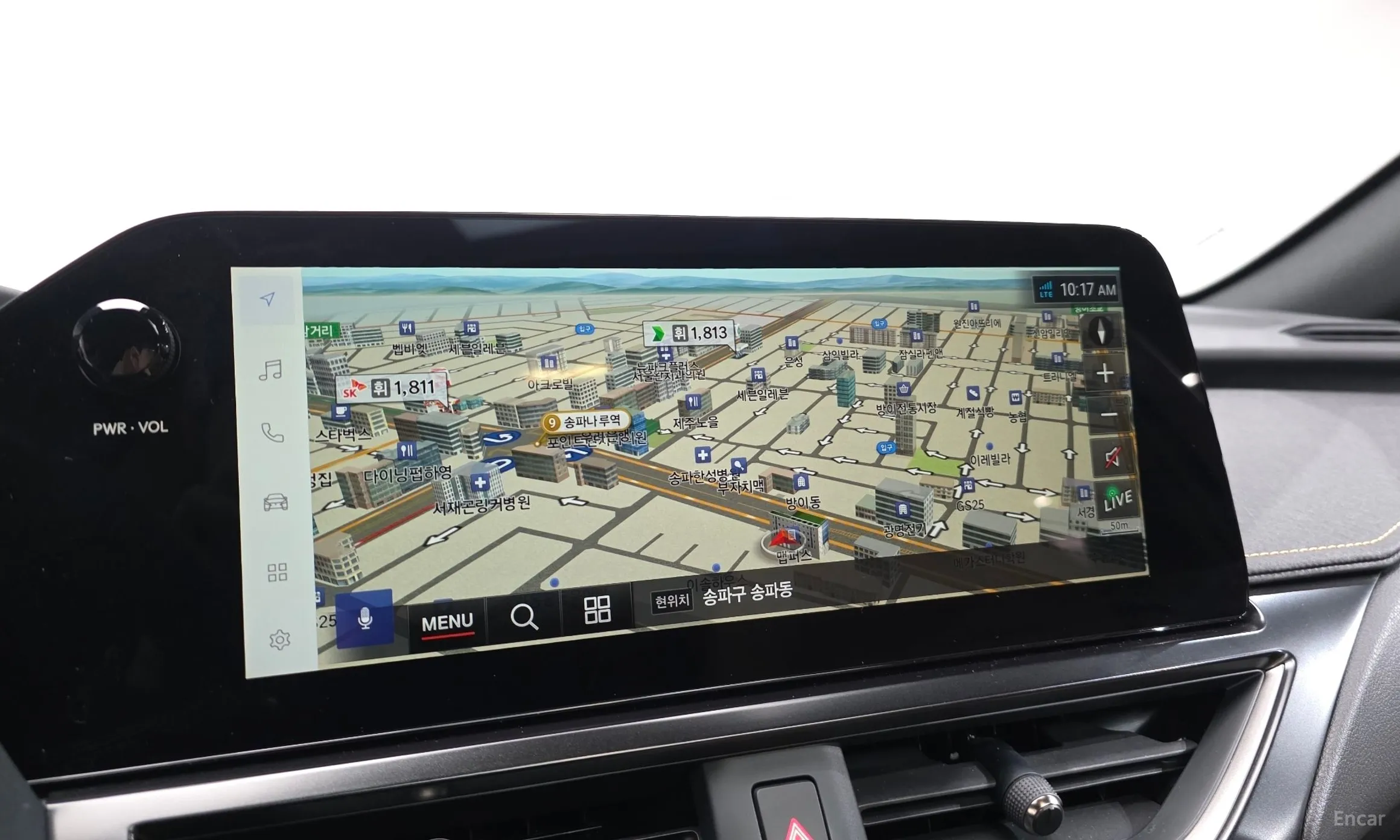 Lexus UX250h превью 16
