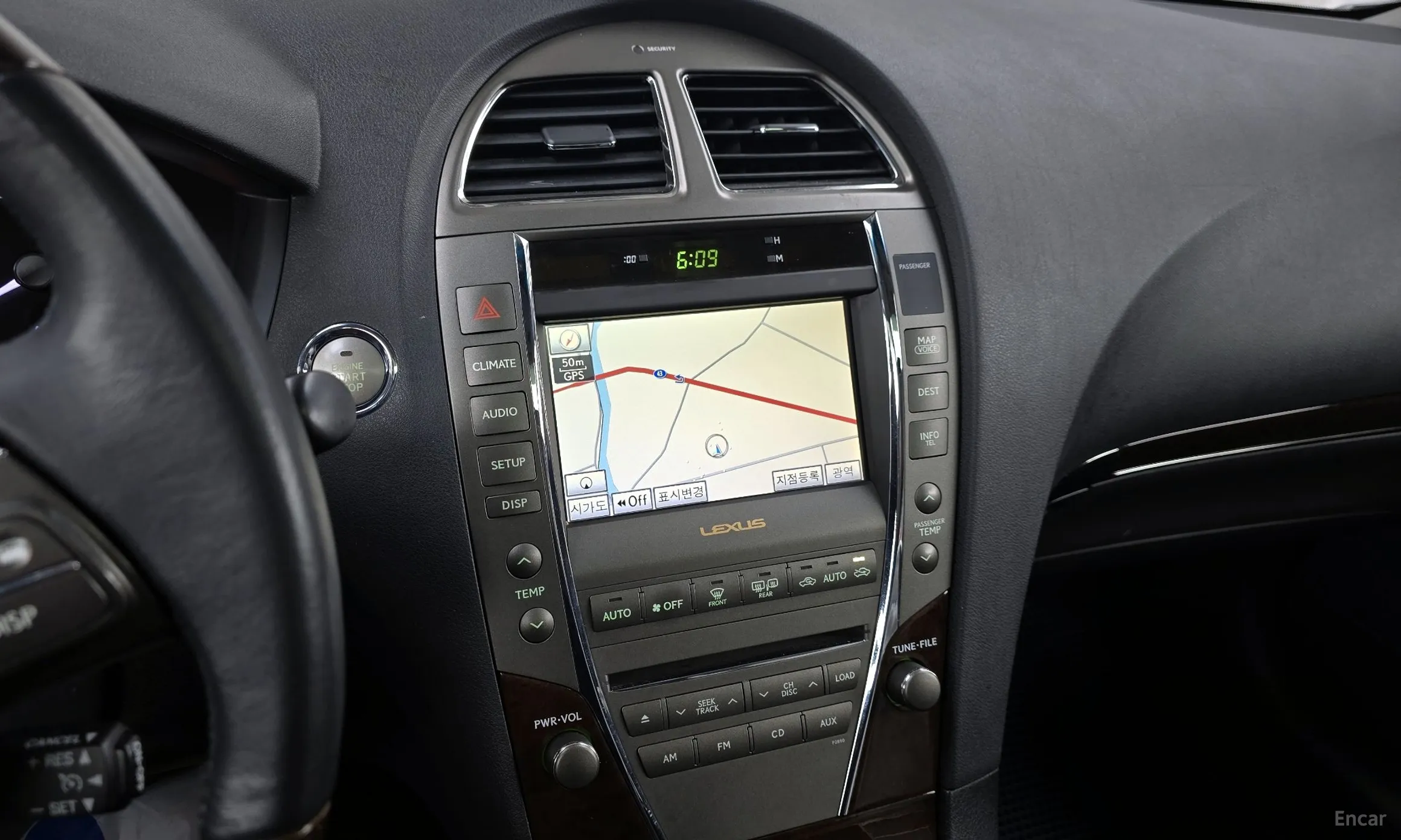 Lexus ES350 превью 14