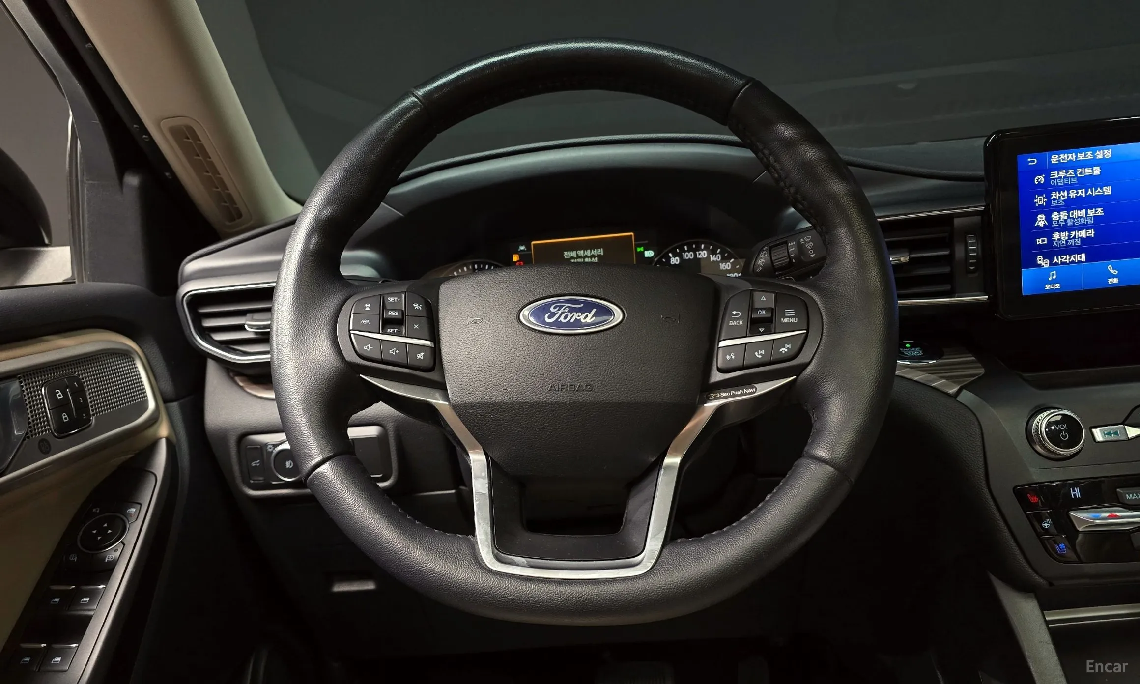 Ford Explorer 6th Generation превью 13