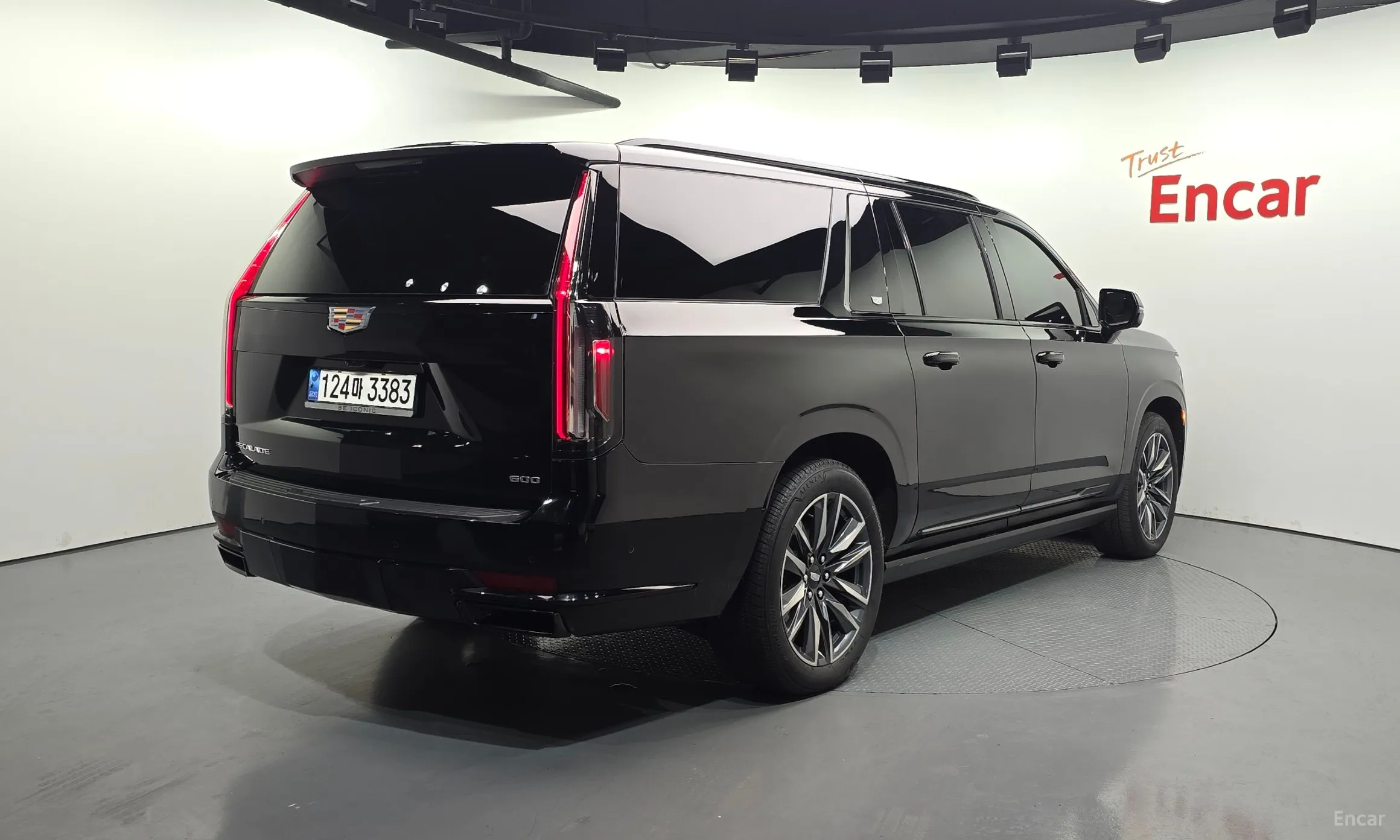 Cadillac Escalade 5th Generation