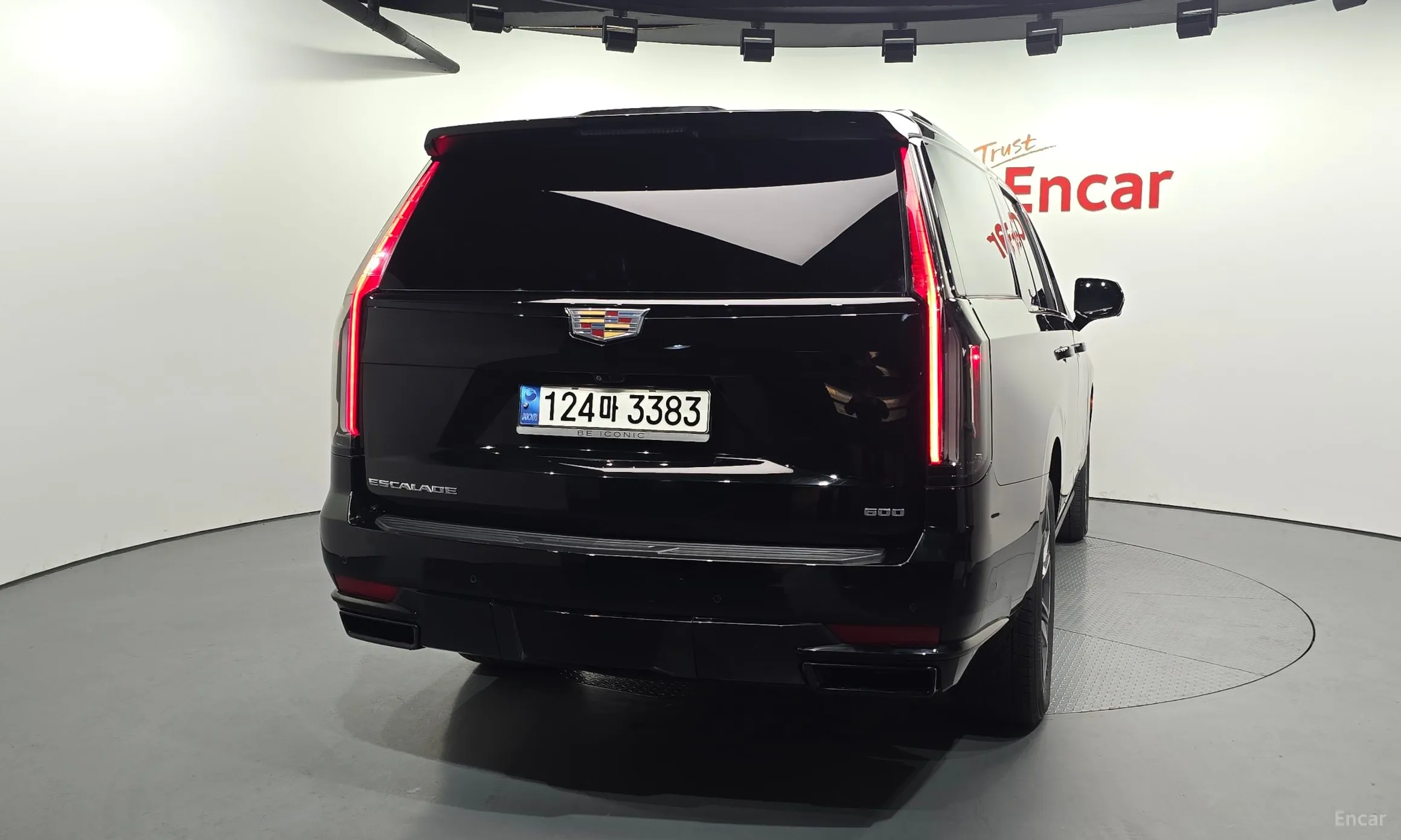 Cadillac Escalade 5th Generation превью 4