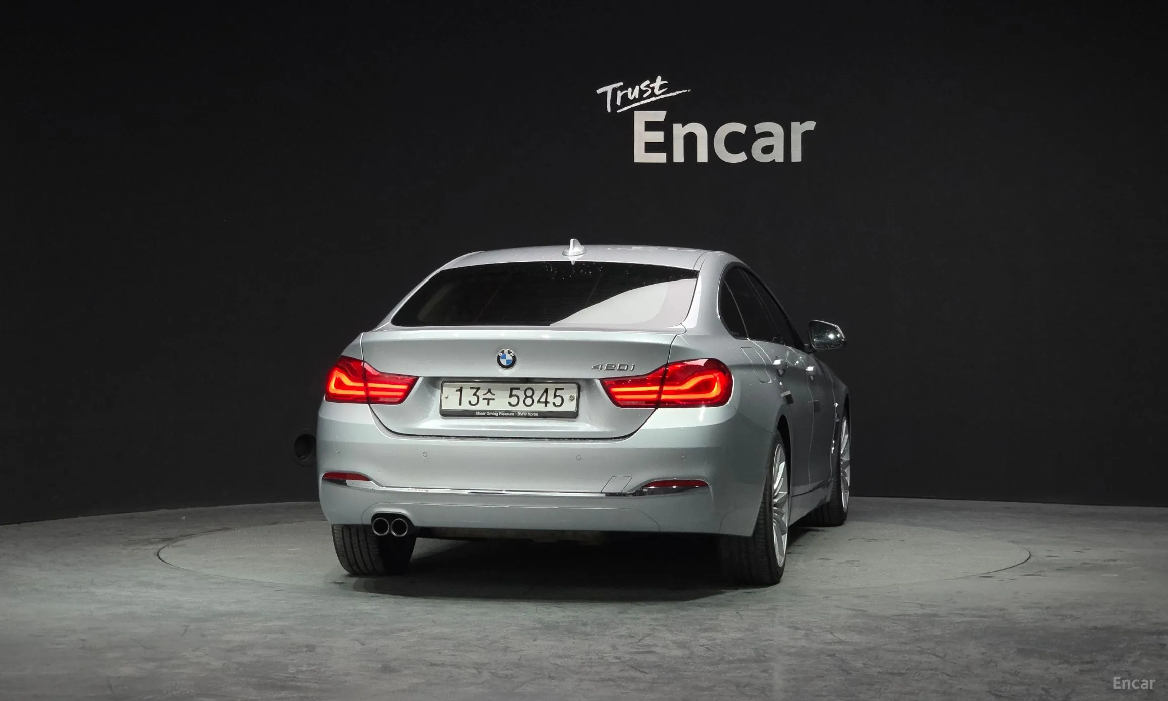 BMW Series 4 (F32) превью 4