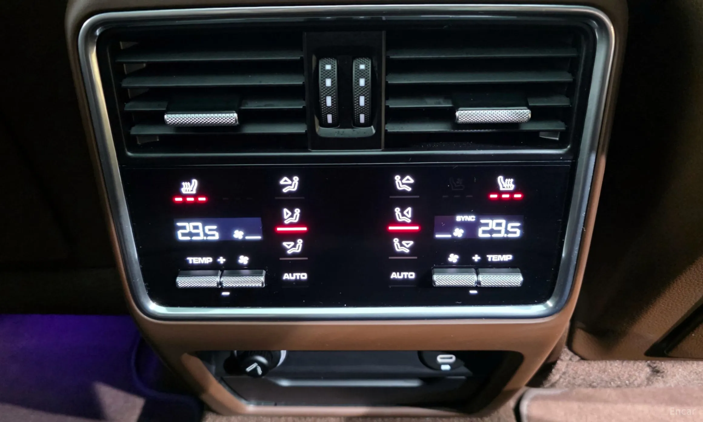 Porsche Cayenne (PO536) превью 19