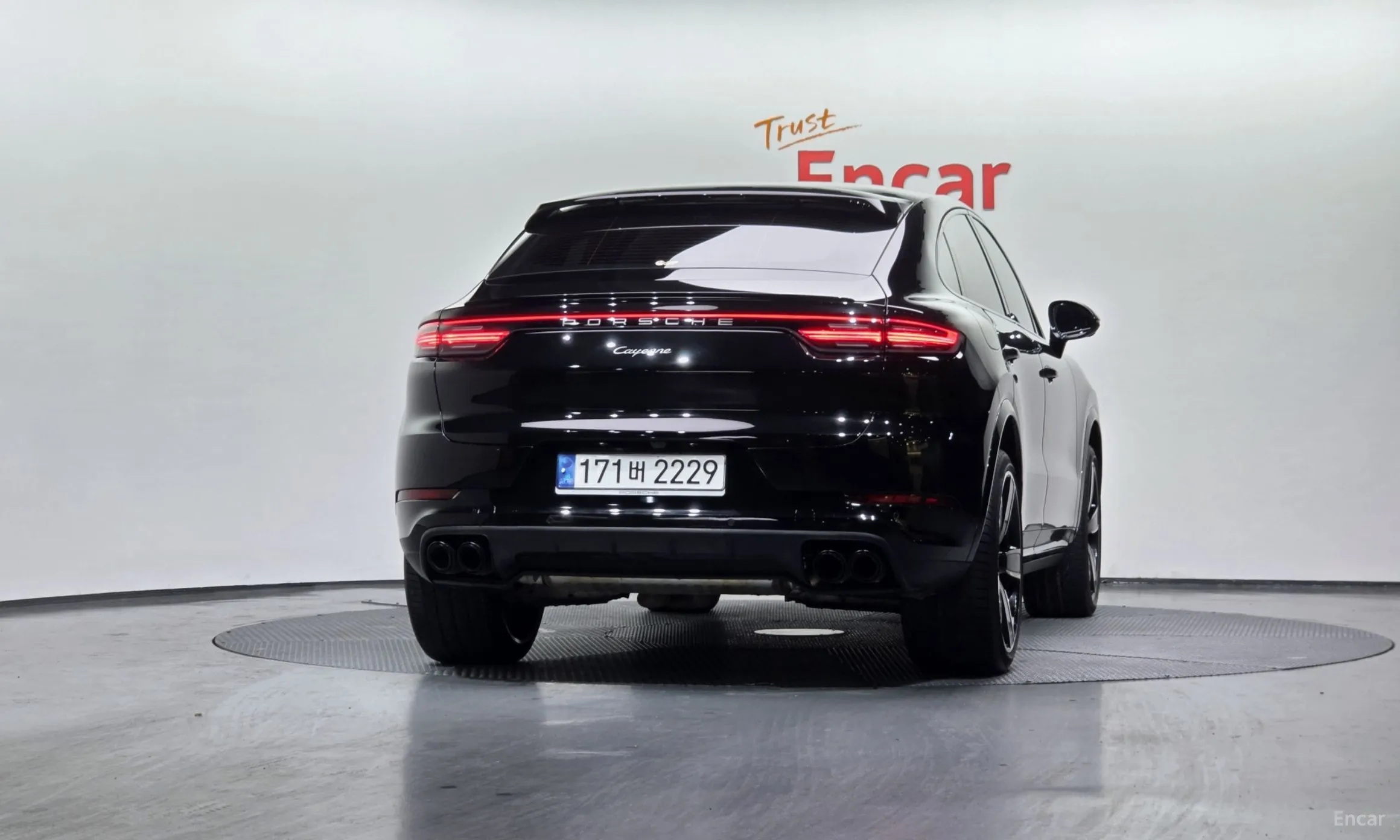 Porsche Cayenne (PO536) превью 4