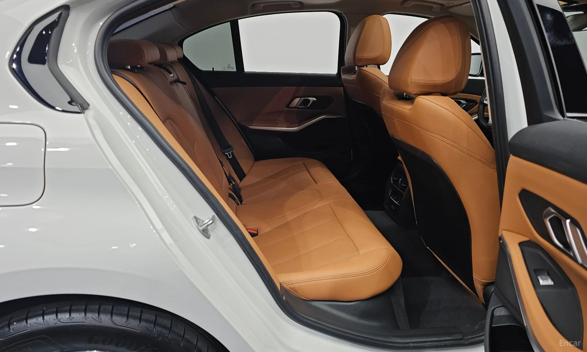 BMW 3 Series (G20) превью 12