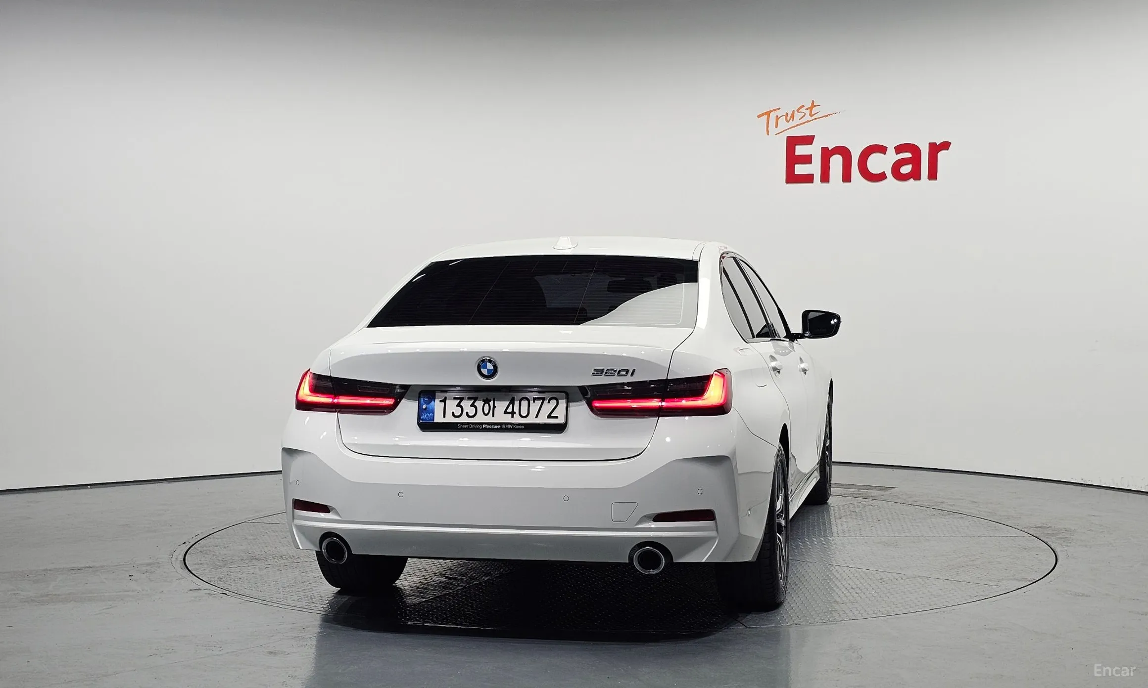 BMW 3 Series (G20) превью 4