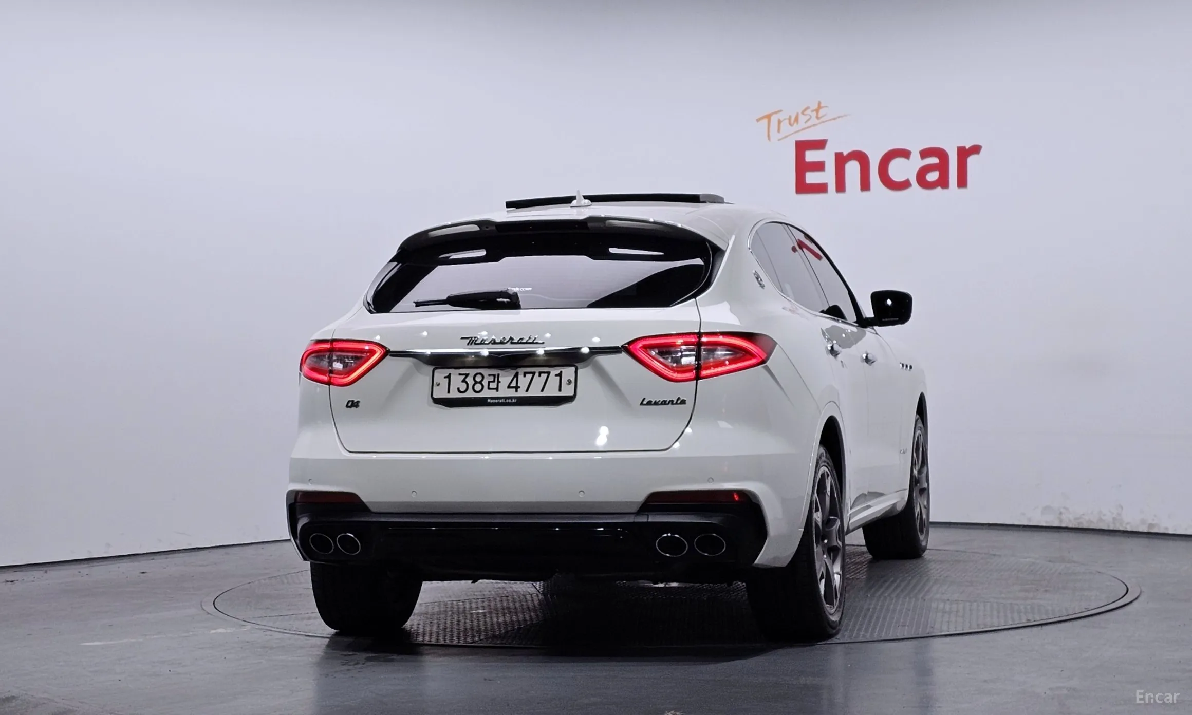 Maserati Levante превью 4