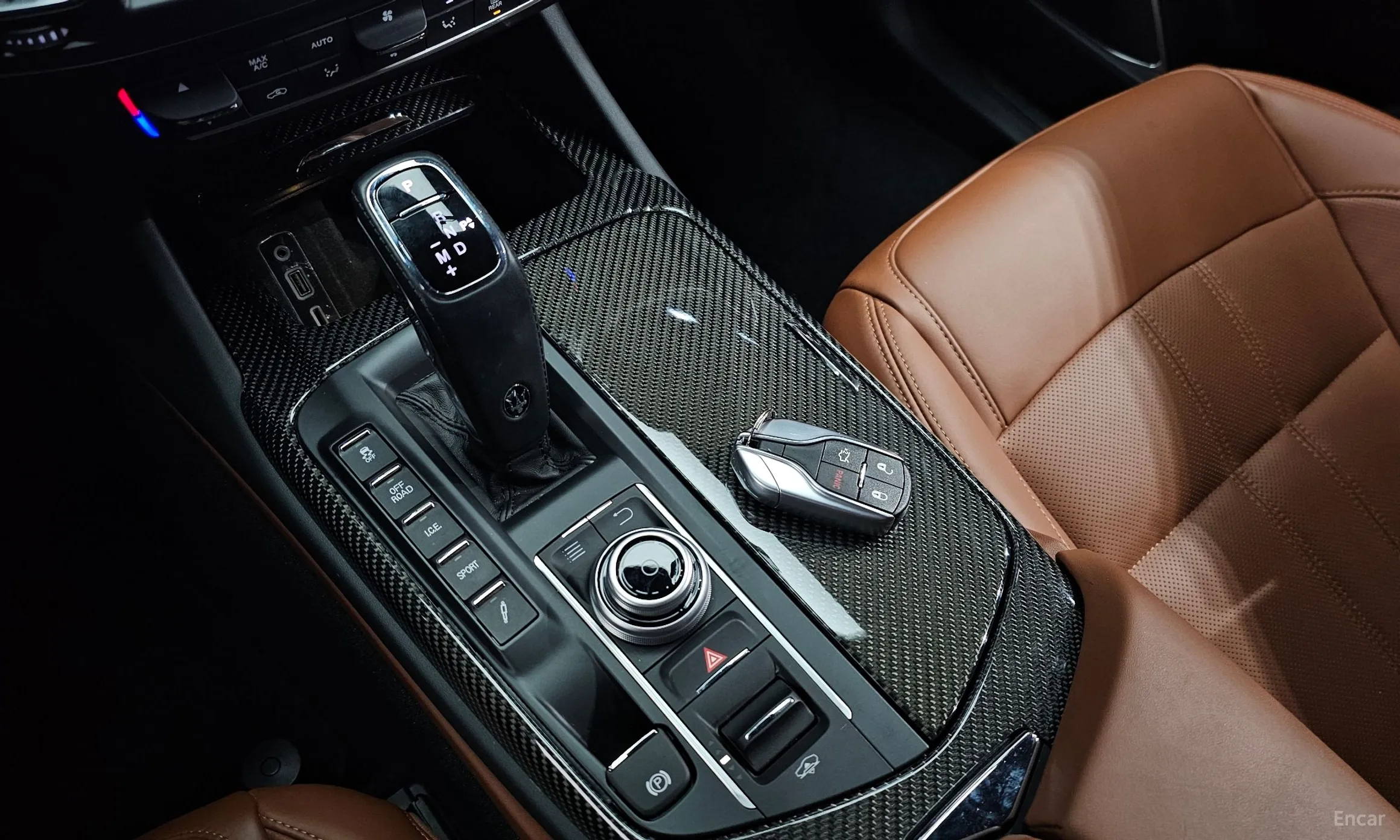 Maserati Levante превью 9