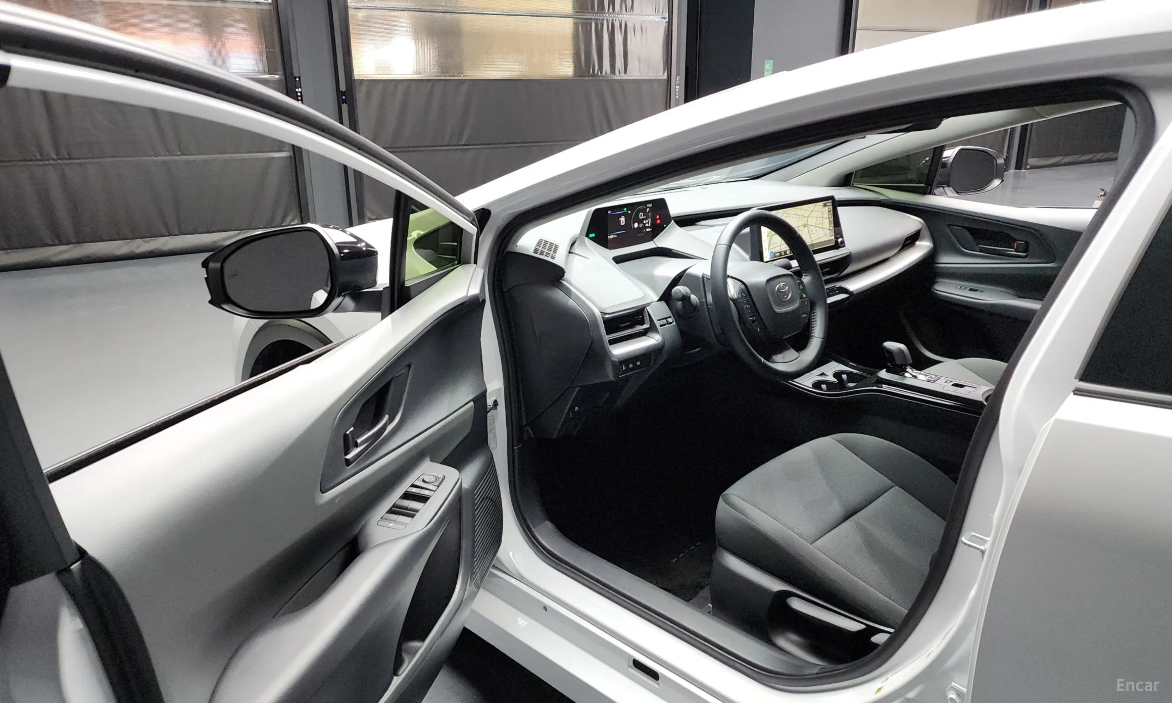 Toyota Prius 5th Generation превью 10