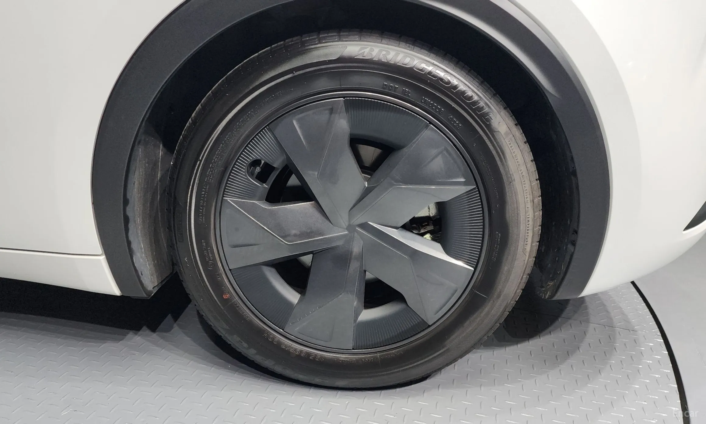 Toyota Prius 5th Generation превью 5
