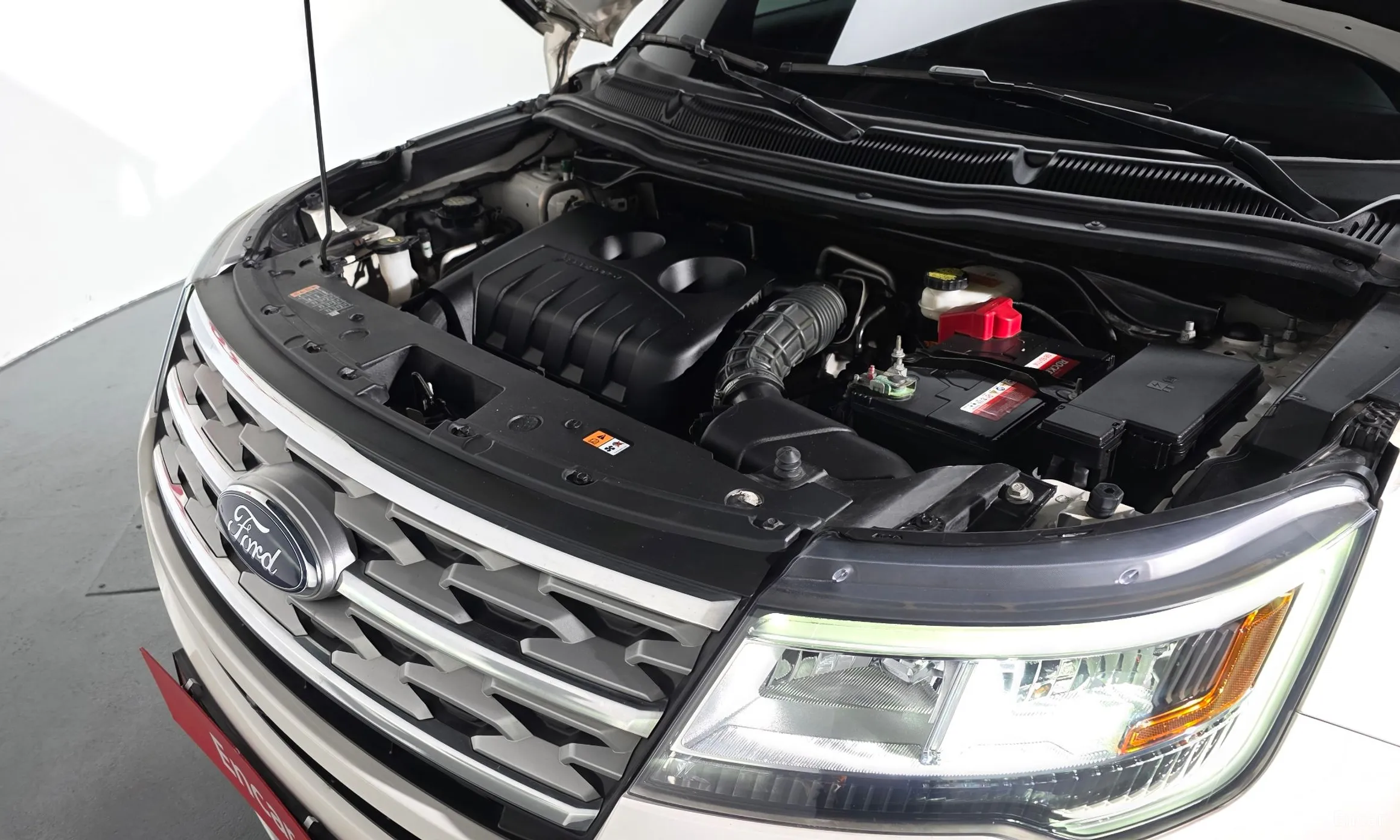Ford Explorer превью 6