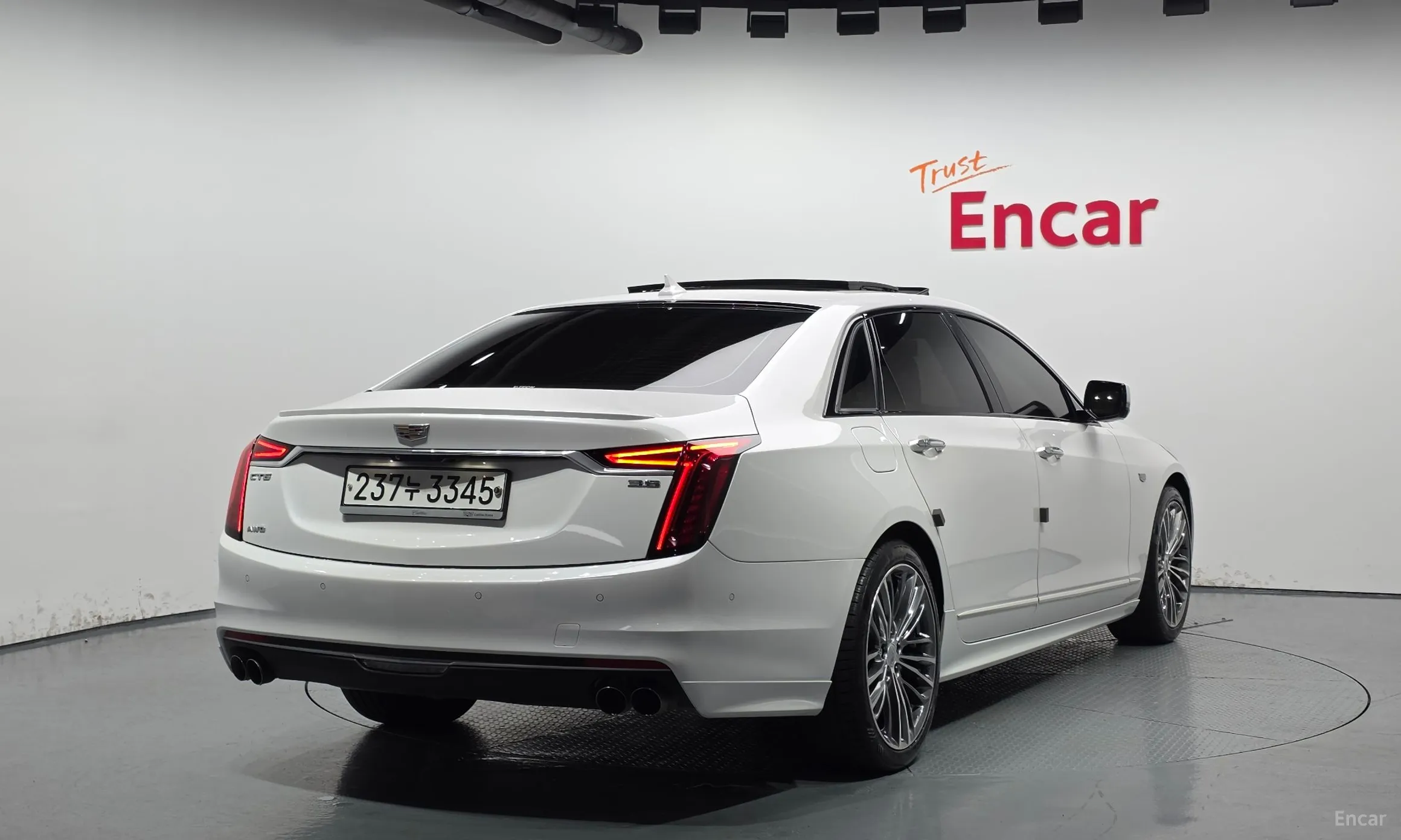 Cadillac CT6