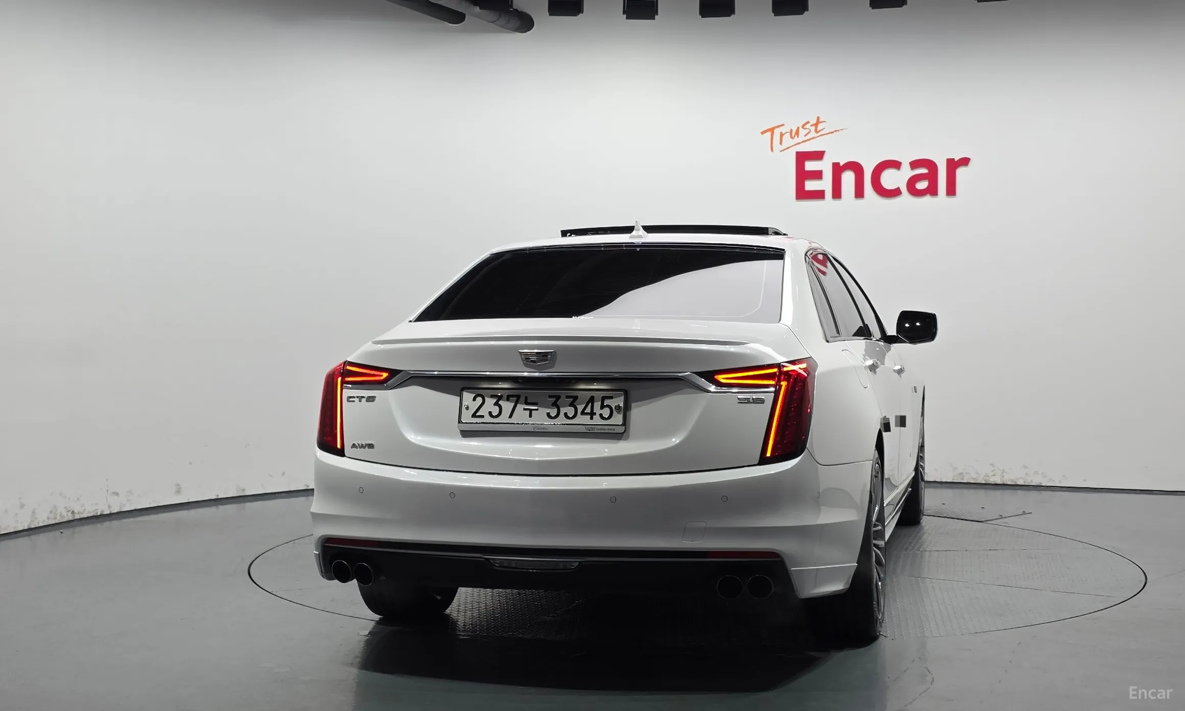 Cadillac CT6 превью 4