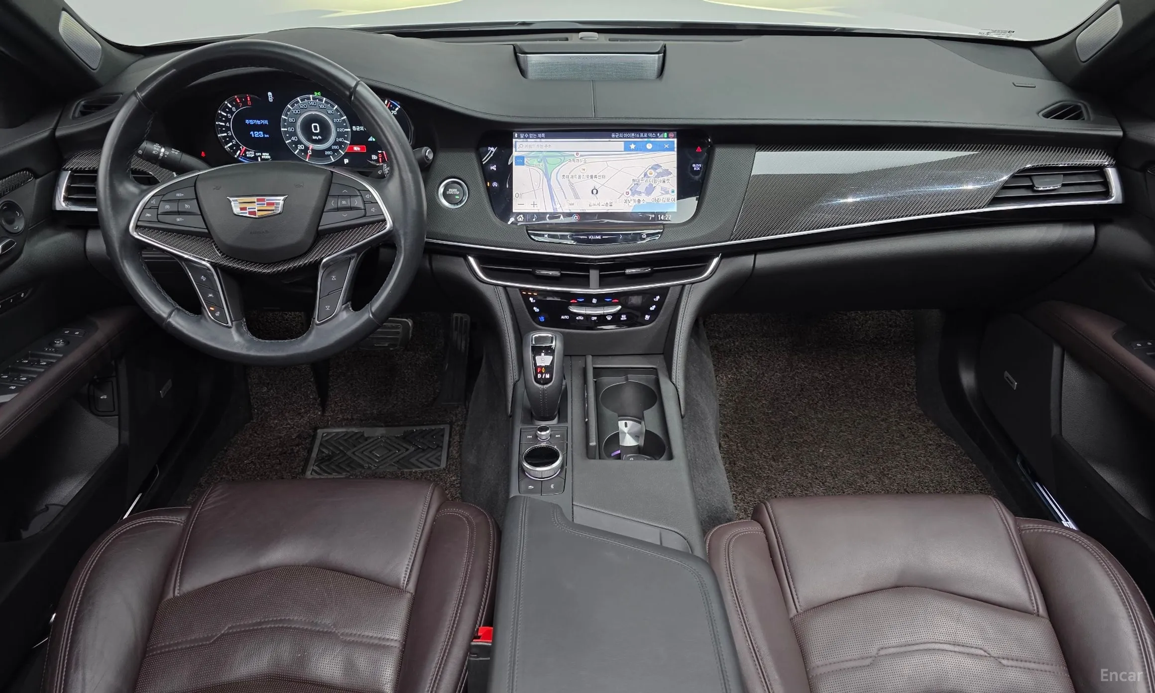 Cadillac CT6 превью 7