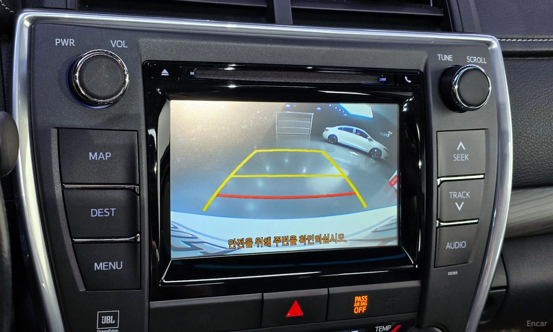 Toyota New Camry превью 15