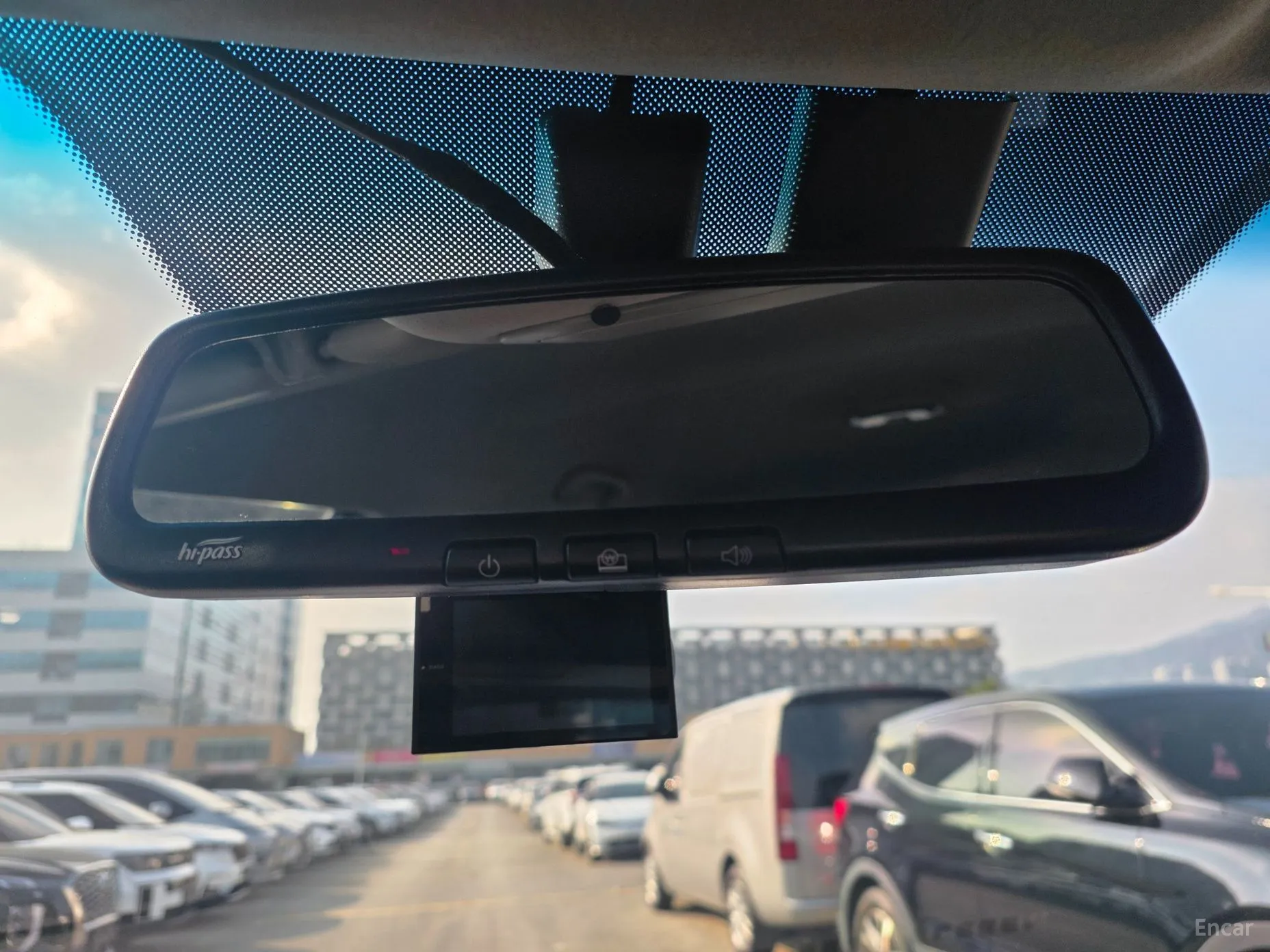 KG Mobility (SsangYong) Berry New Tivoli превью 12