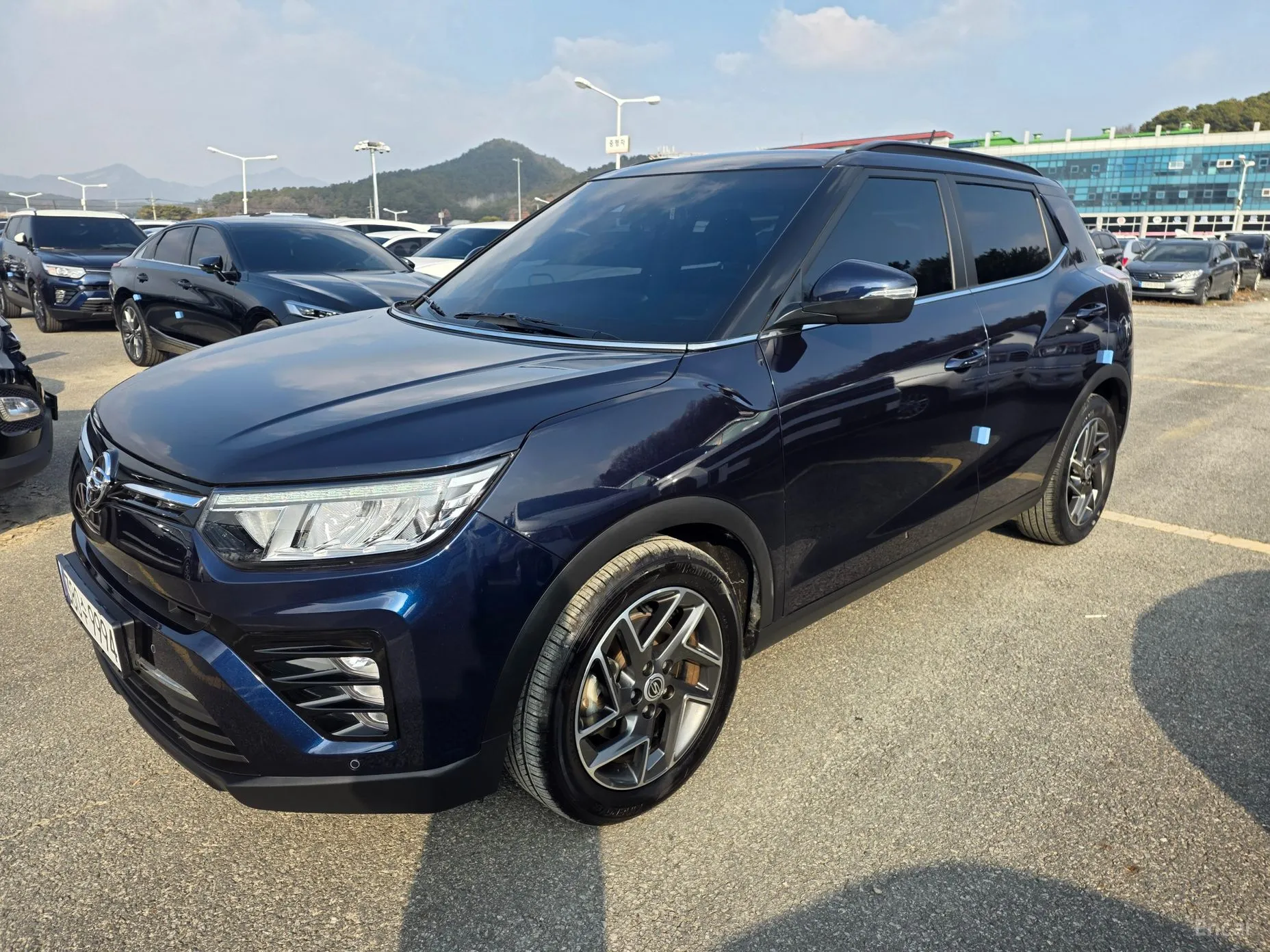 KG Mobility (SsangYong) Berry New Tivoli превью 2
