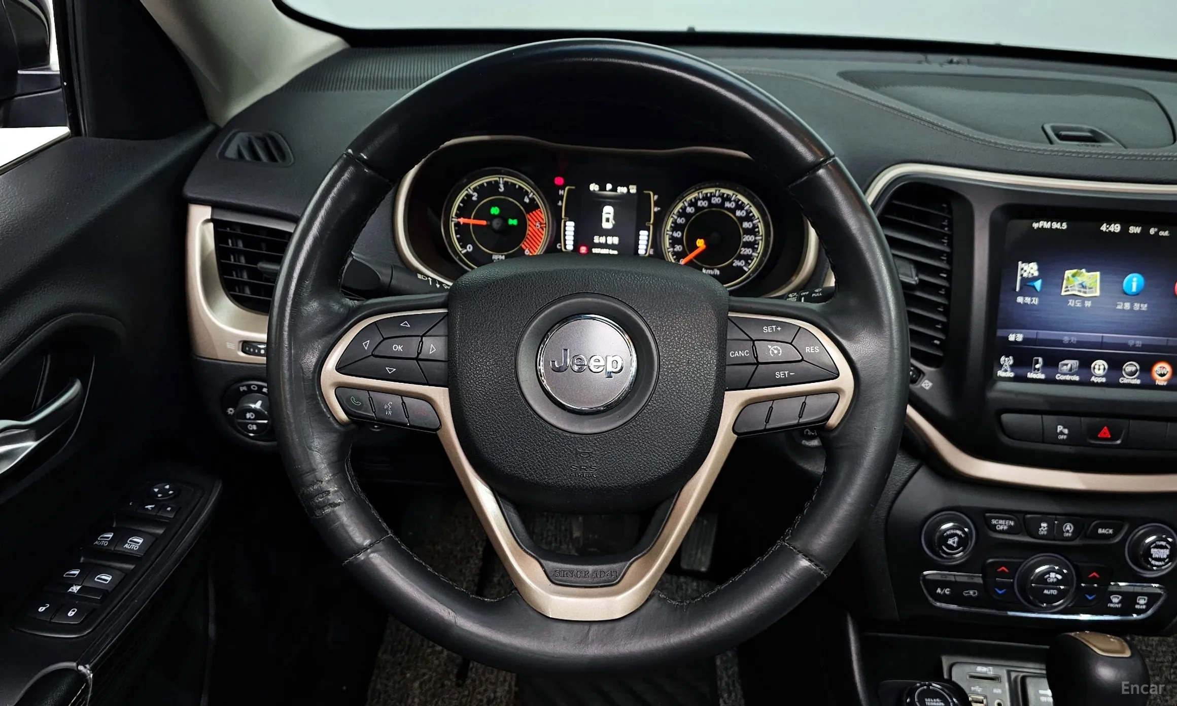 Jeep Cherokee (KL) превью 13