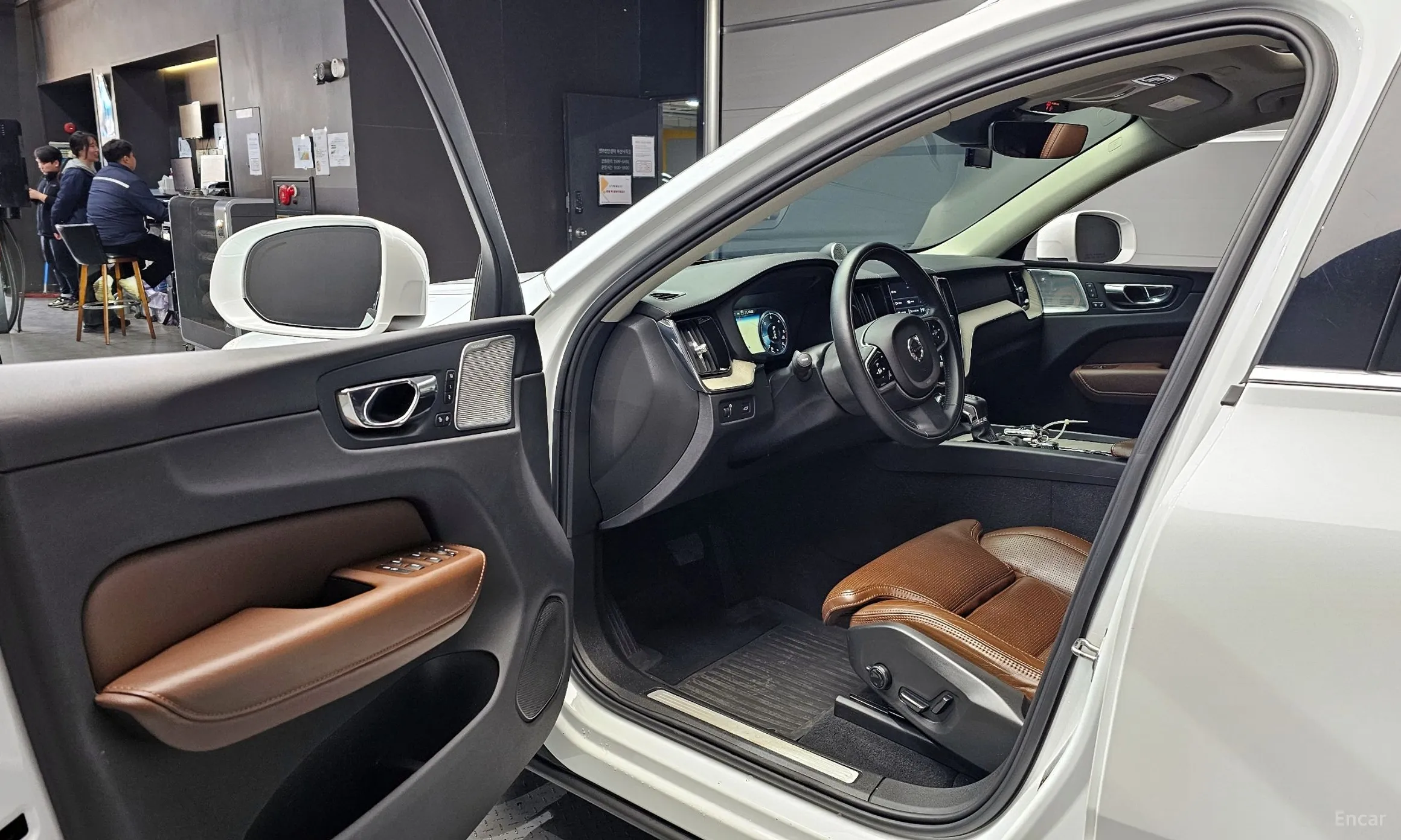 Volvo XC60 Gen 2 превью 11