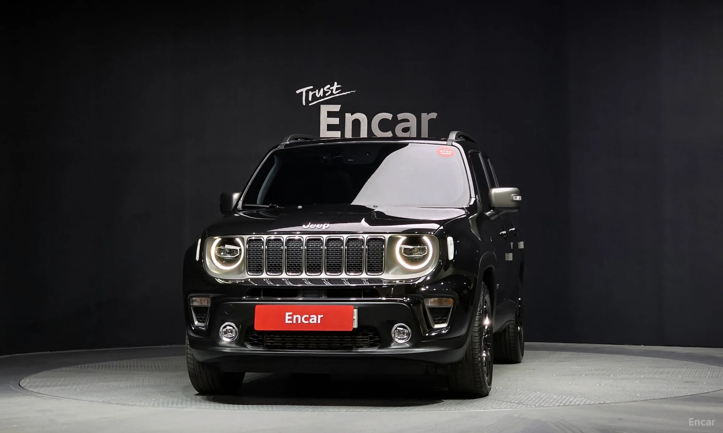 Jeep Renegade превью 3