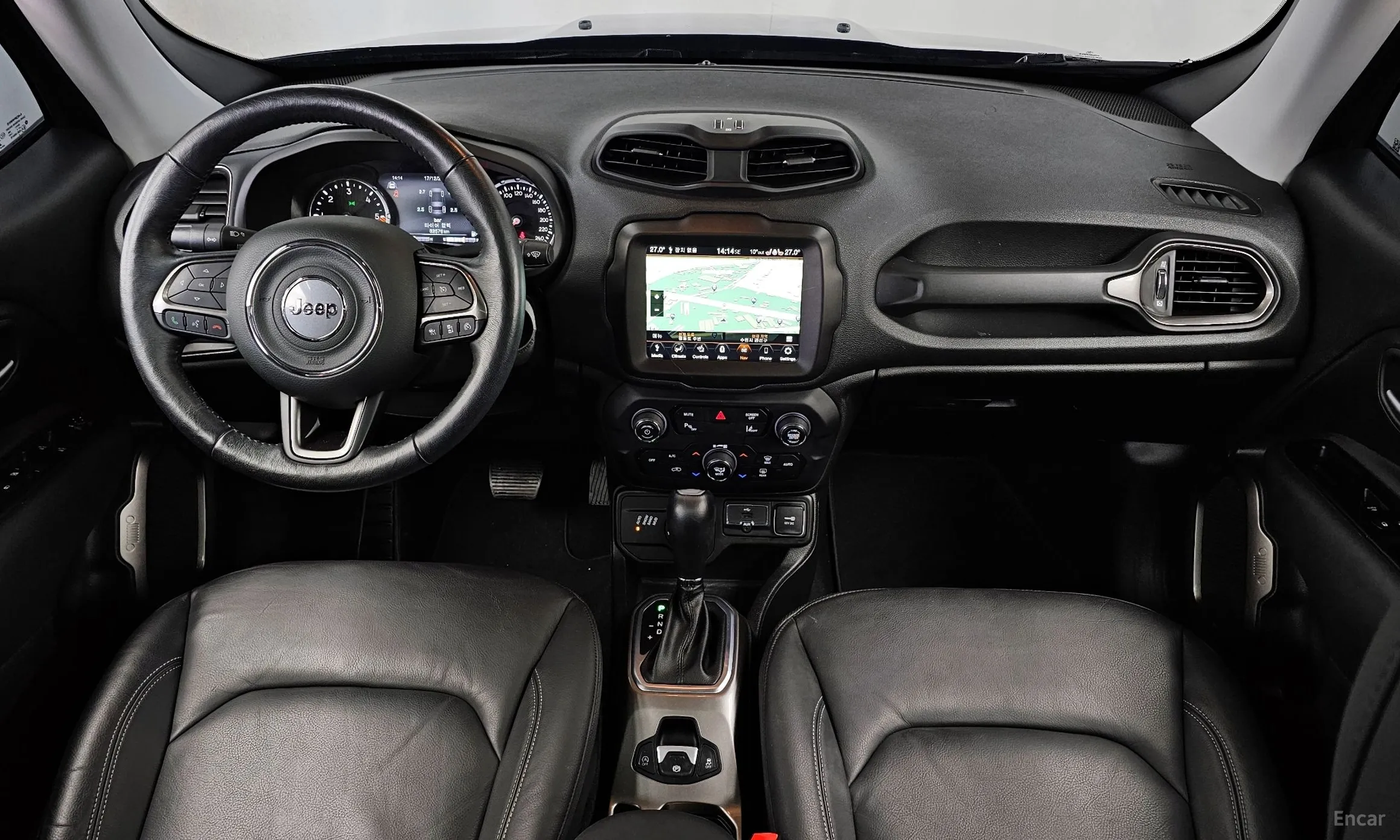 Jeep Renegade превью 7