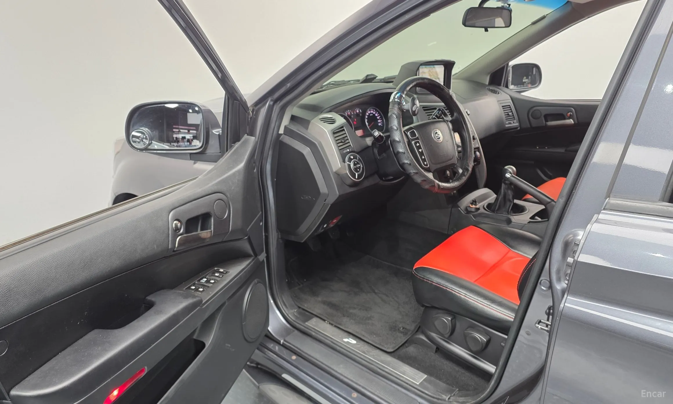 KG Mobility (SsangYong) Korando Sports превью 11