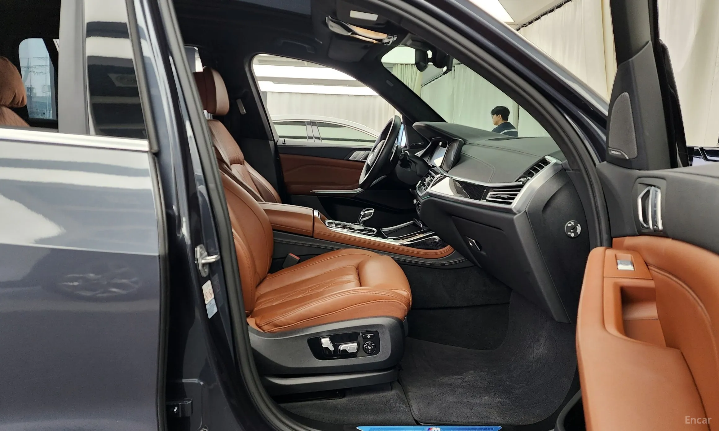 BMW X7 (G07) превью 11