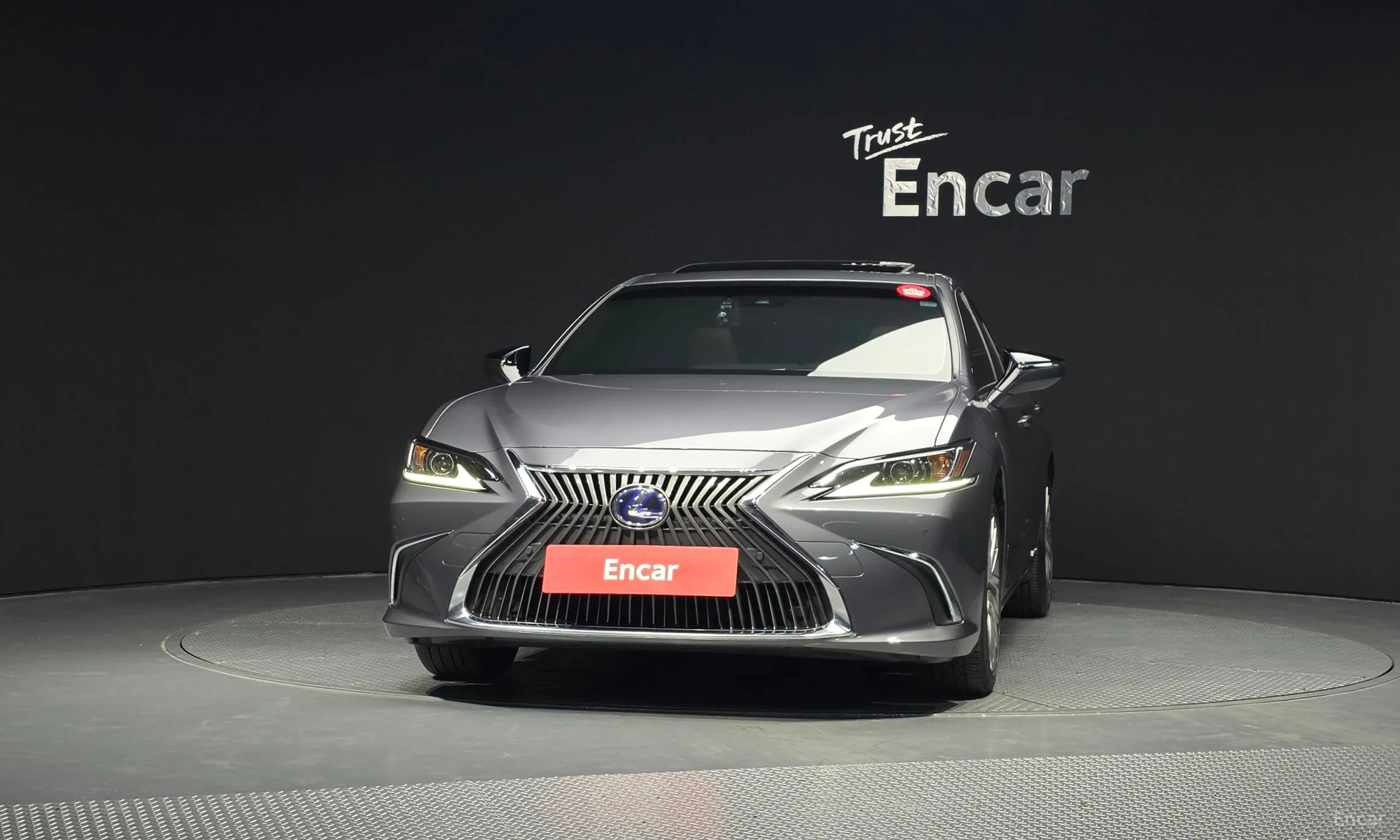 Lexus ES300h 7th Generation превью 3
