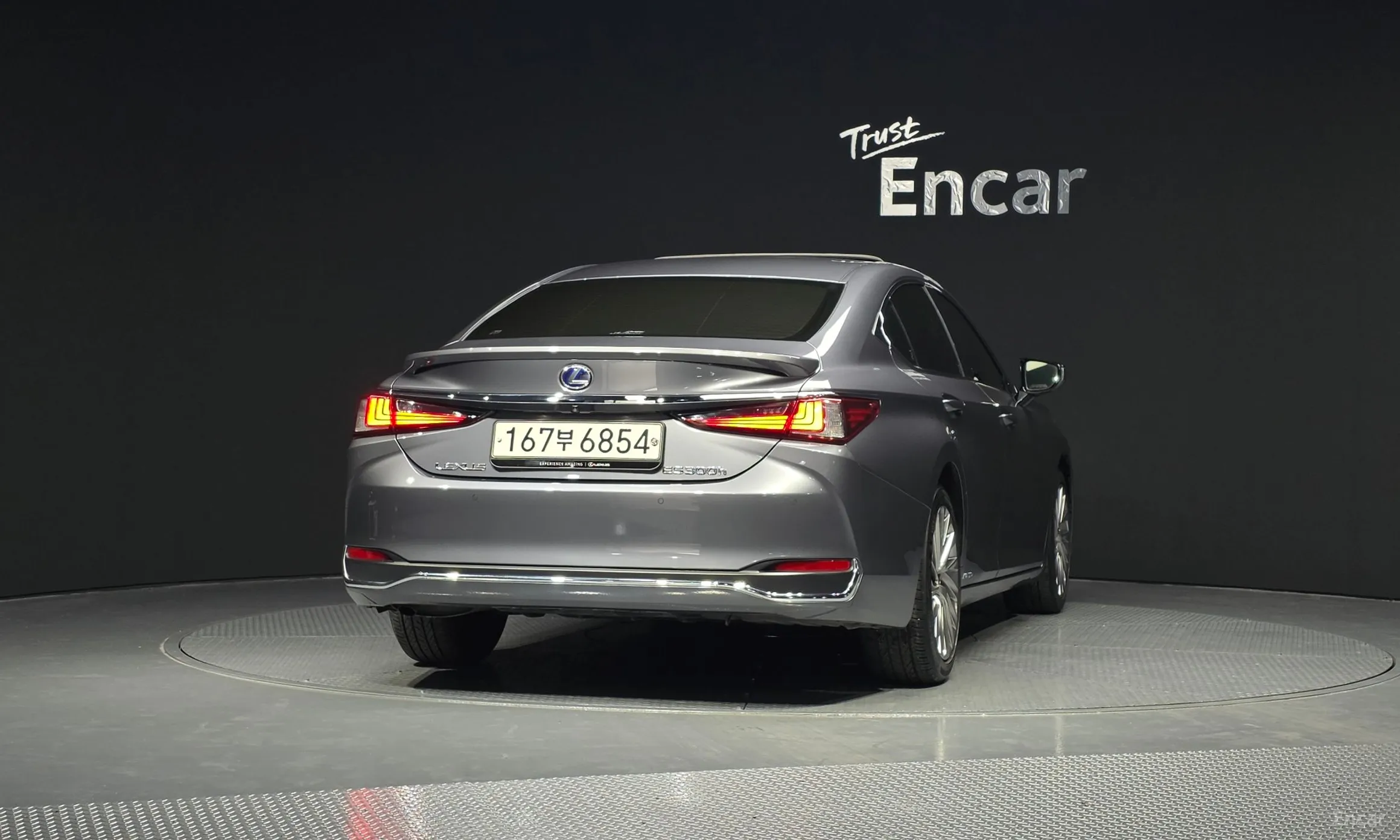 Lexus ES300h 7th Generation превью 4