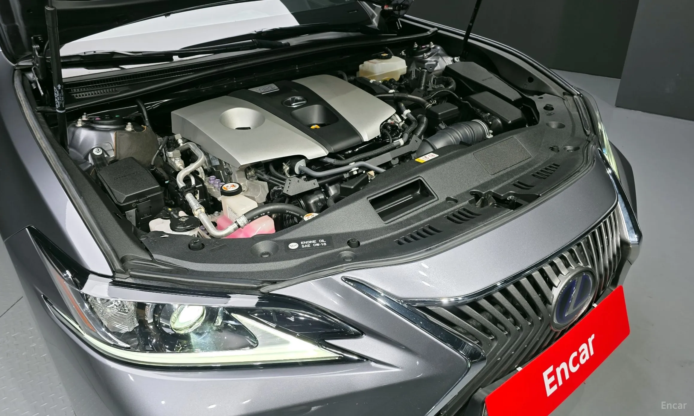 Lexus ES300h 7th Generation превью 6