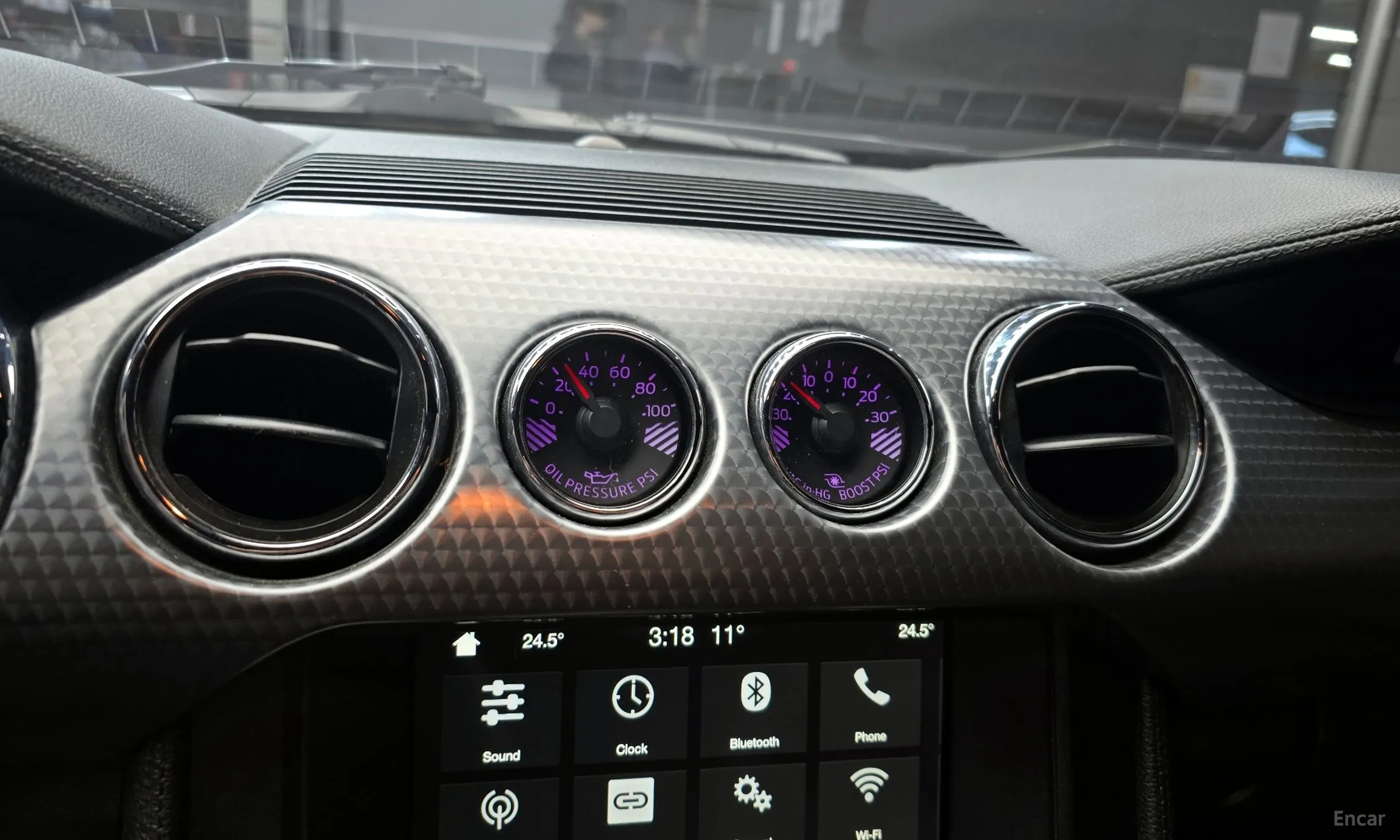 Ford Mustang превью 18