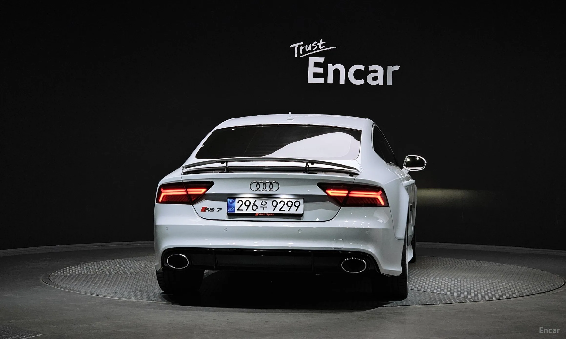 Audi RS7 превью 4