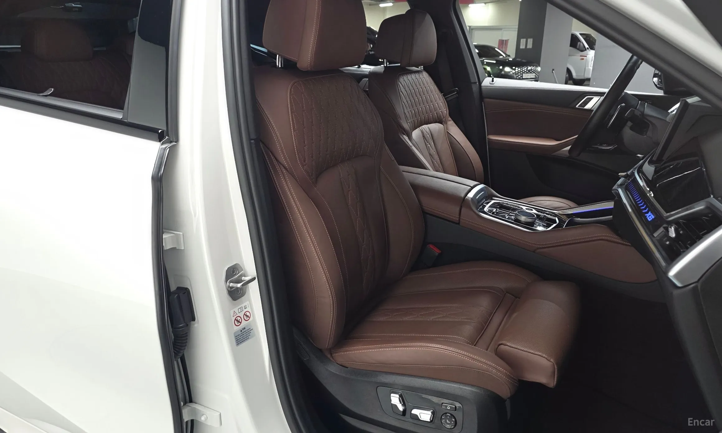 BMW X6 (G06) превью 10