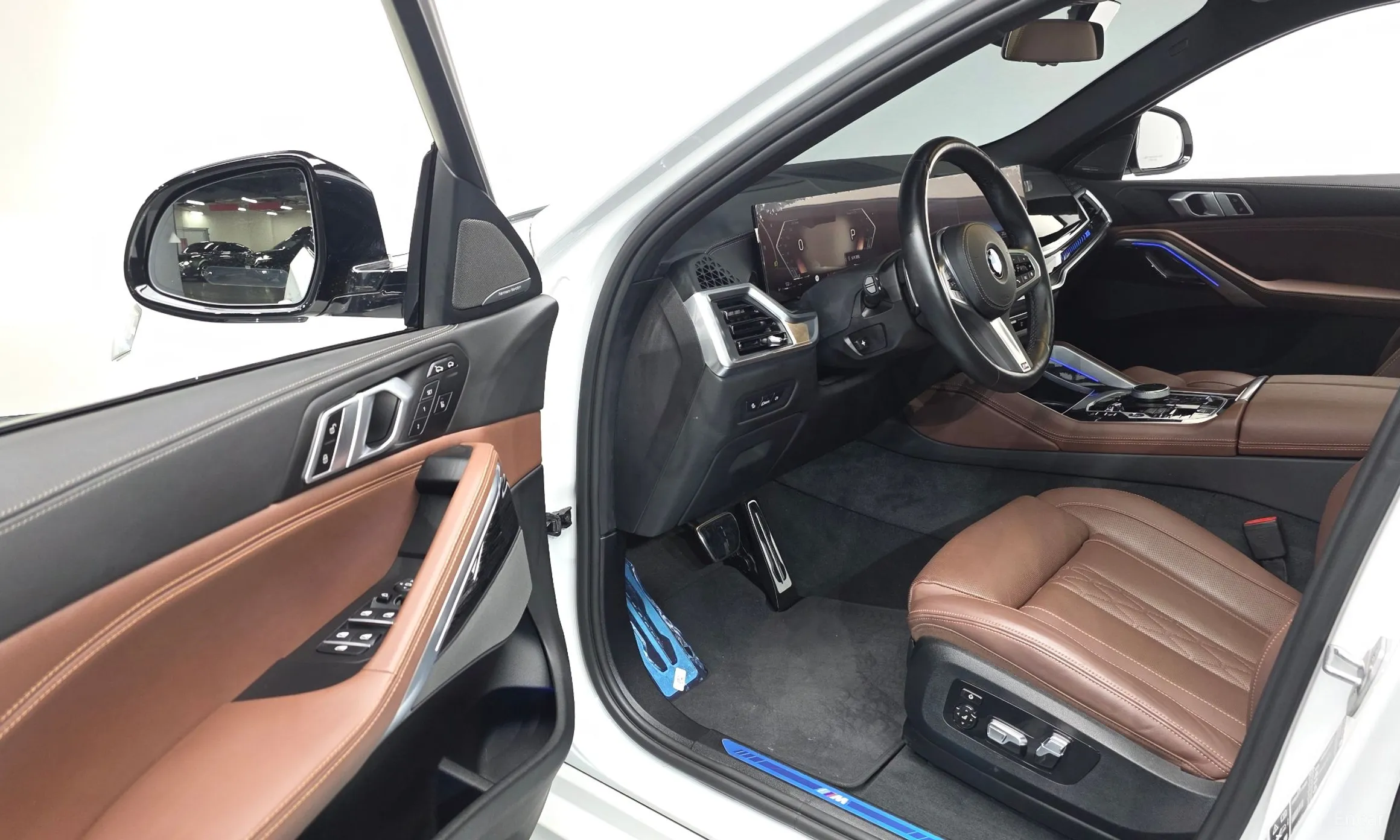 BMW X6 (G06) превью 11