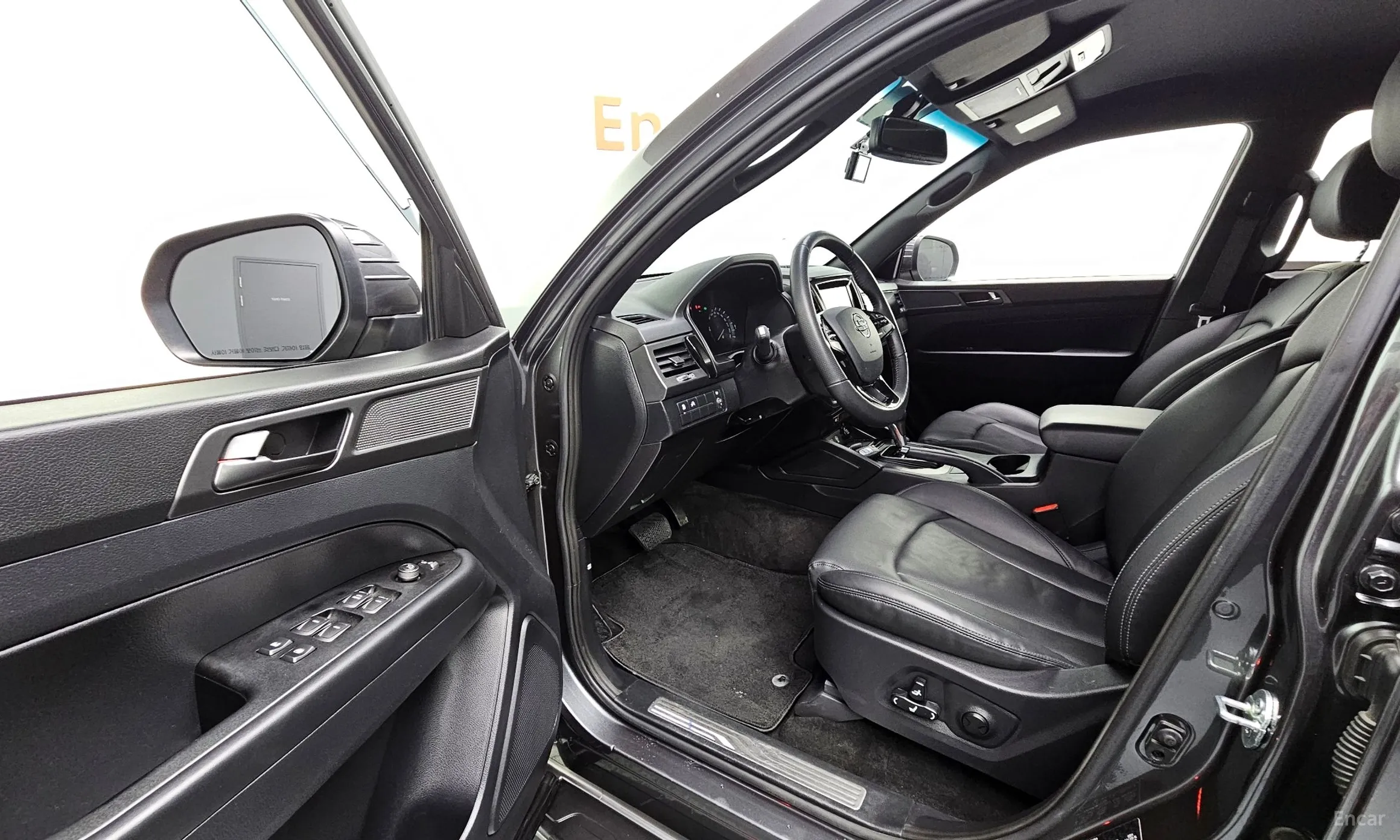 KG Mobility (SsangYong) Rexton Sports Khan превью 10