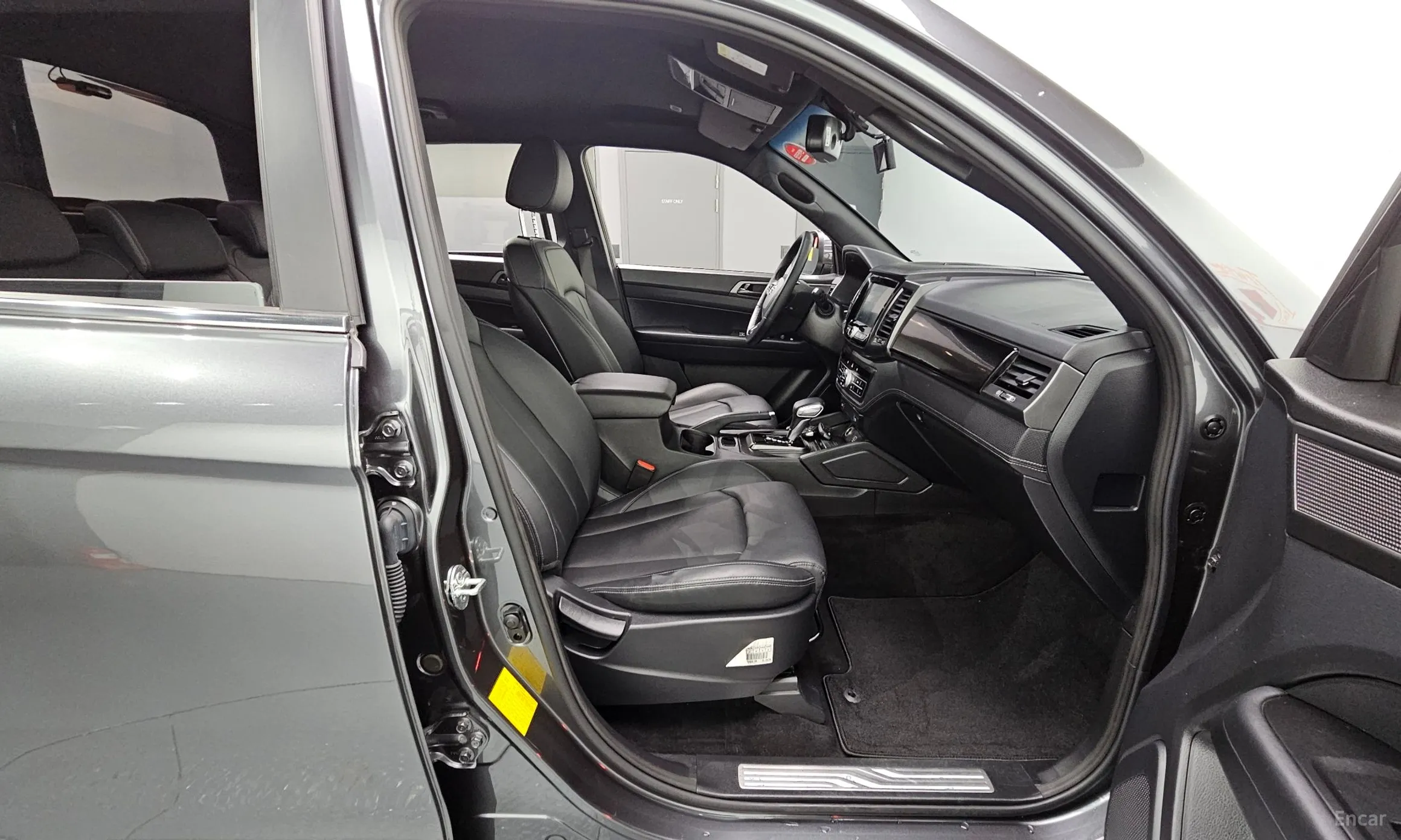 KG Mobility (SsangYong) Rexton Sports Khan превью 12