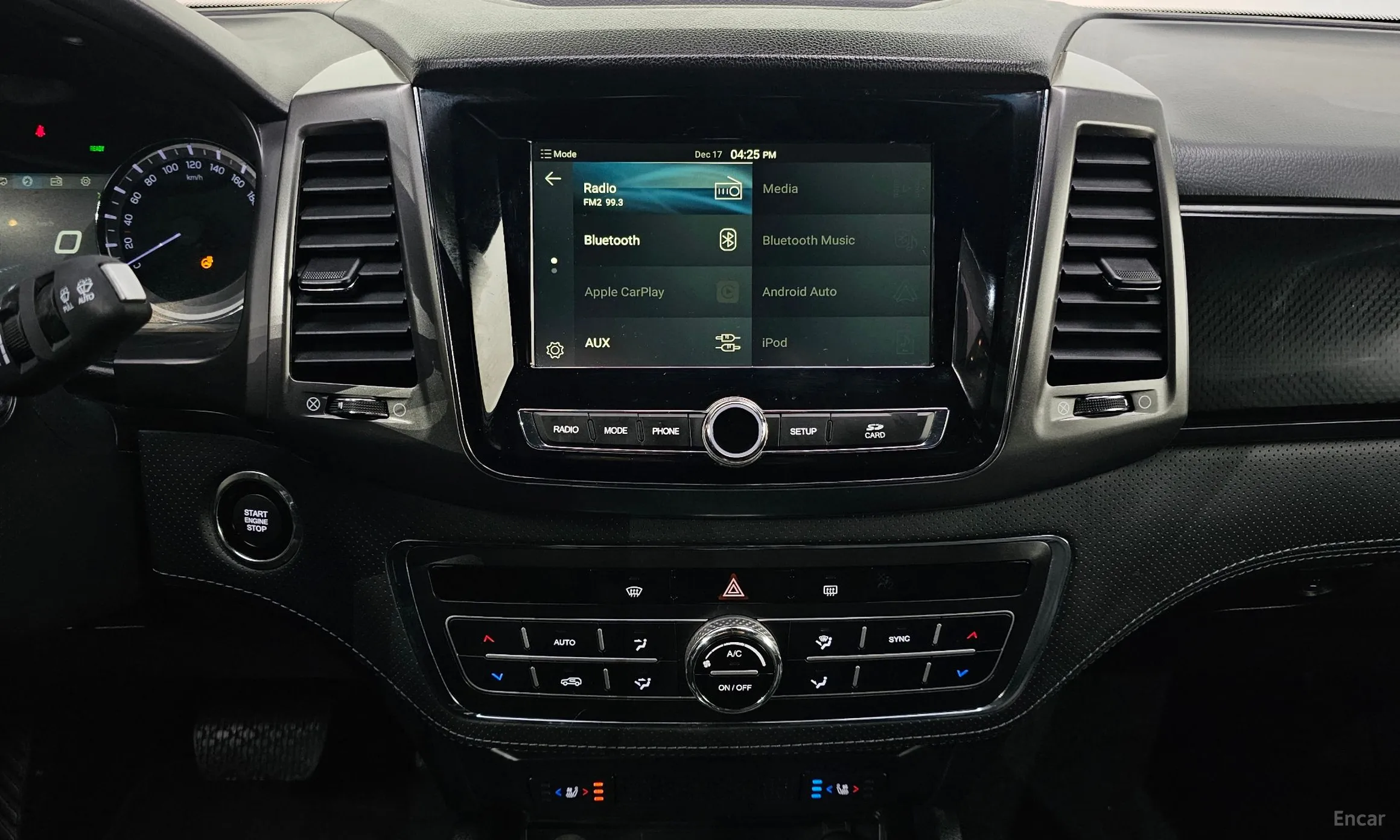 KG Mobility (SsangYong) Rexton Sports Khan превью 17