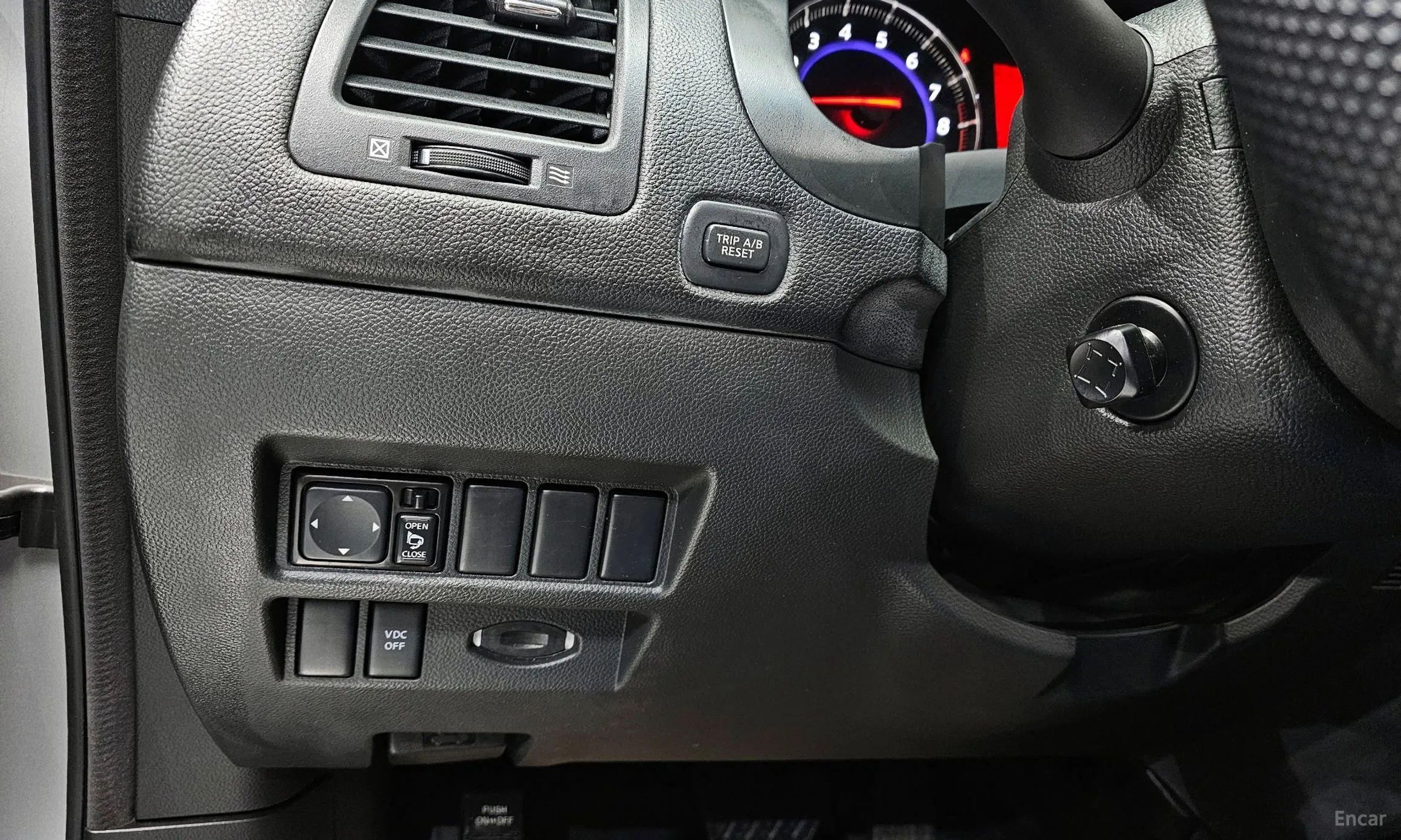 Infiniti FX35 превью 14