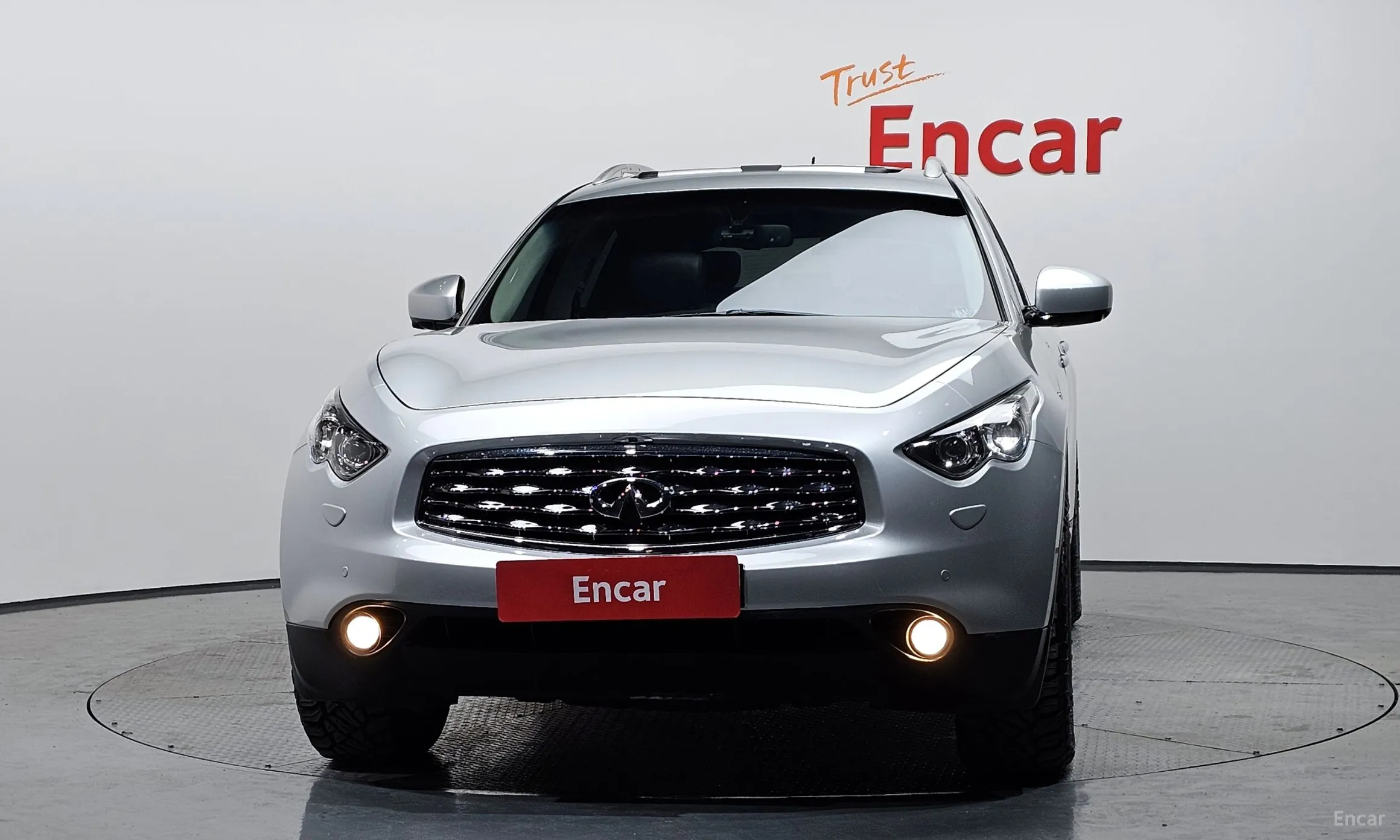 Infiniti FX35 превью 3
