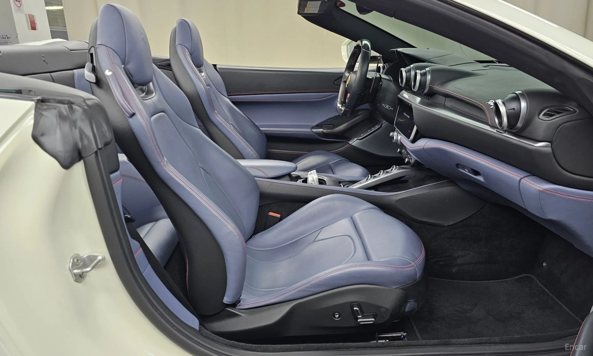 Ferrari Portofino превью 11