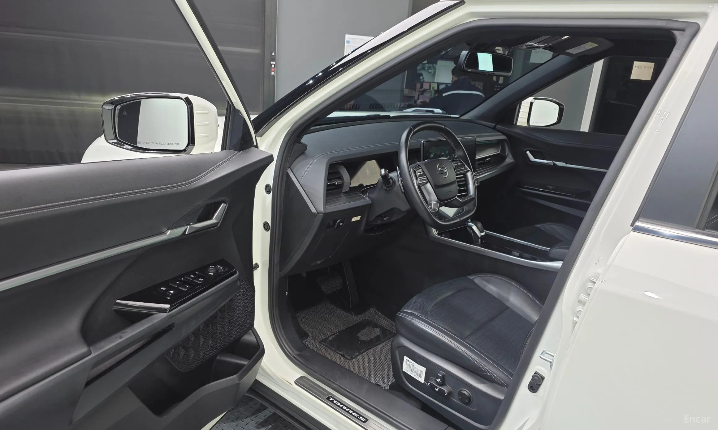 KG Mobility (SsangYong) Torres превью 10