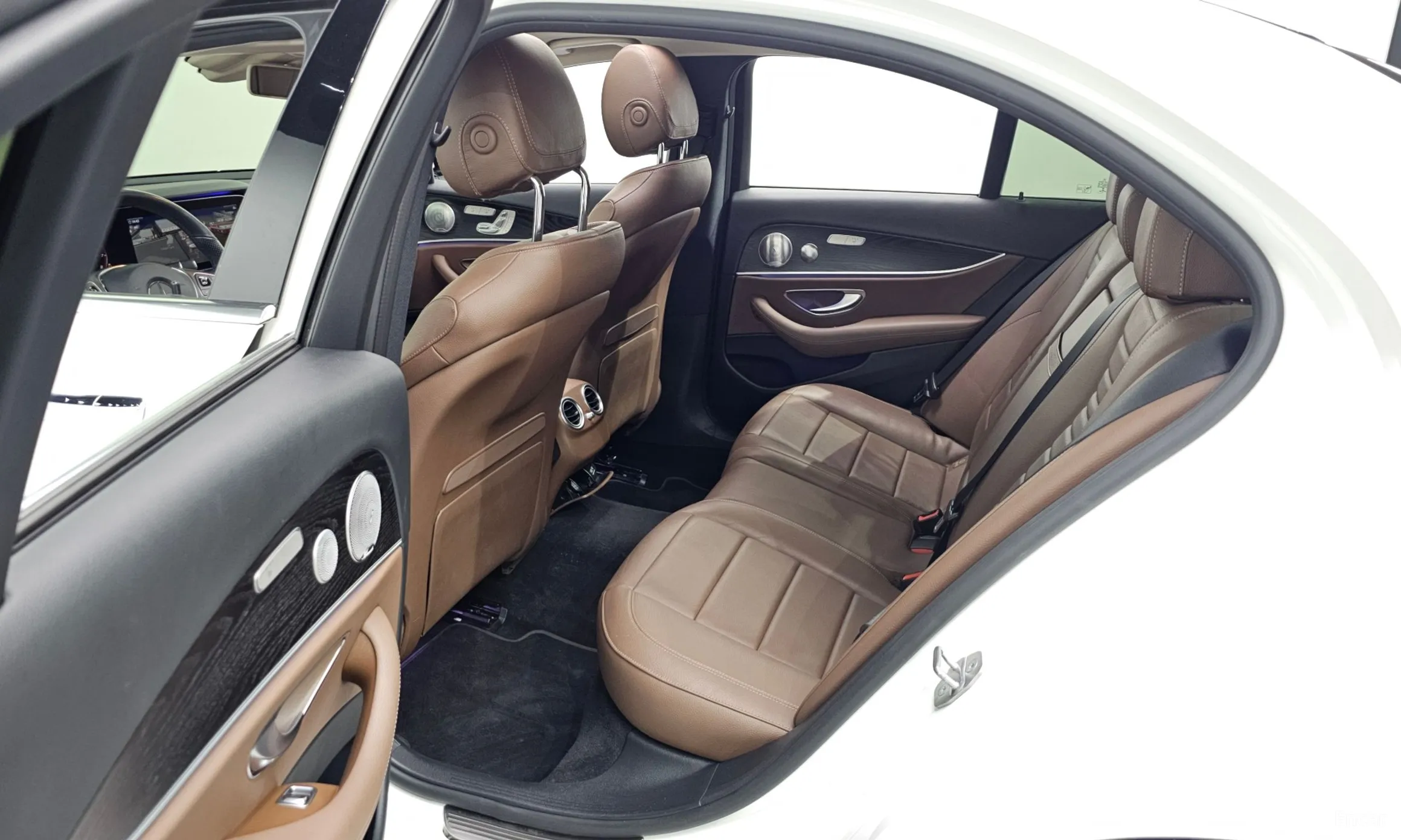 Mercedes Benz E-Class W213 превью 10