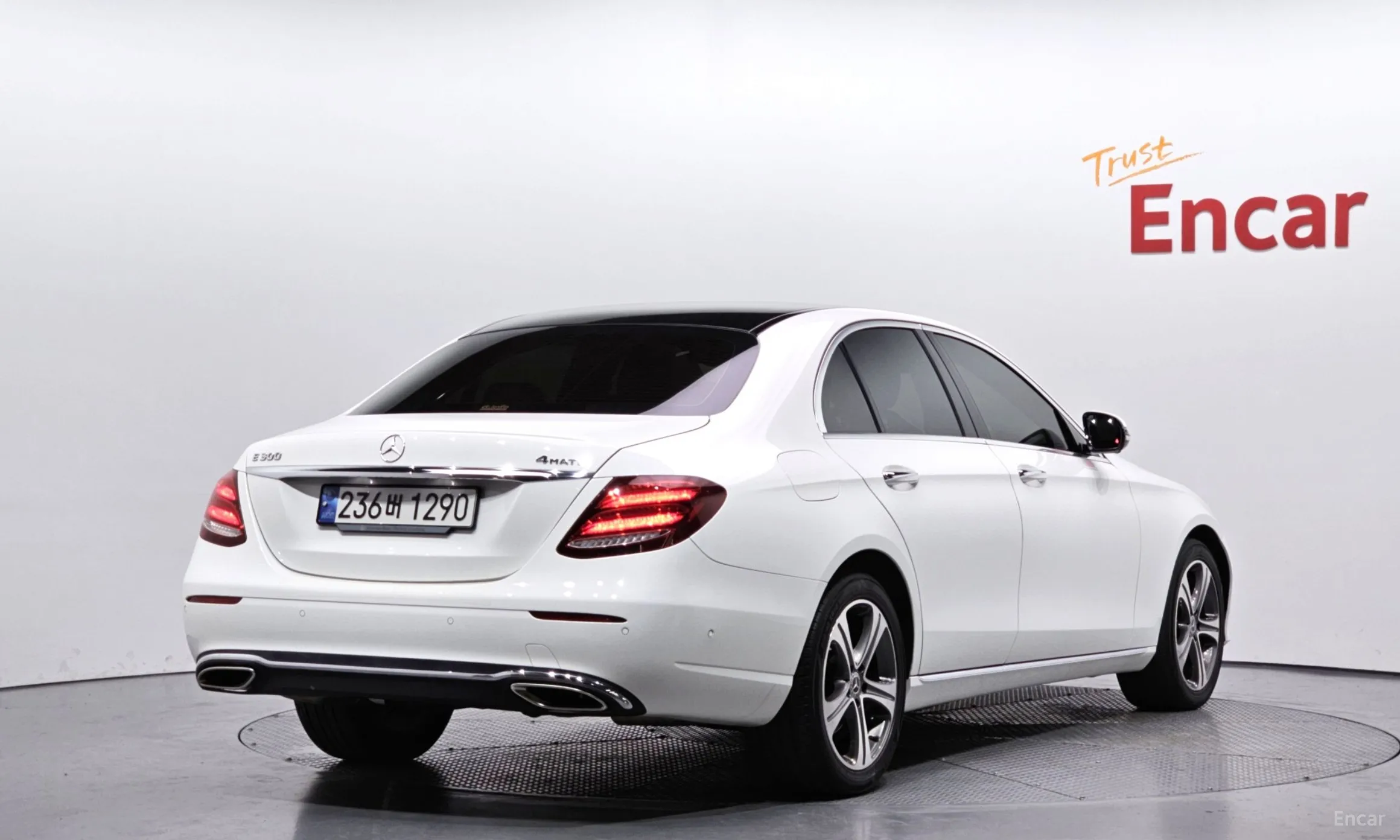 Mercedes Benz E-Class W213 превью 2