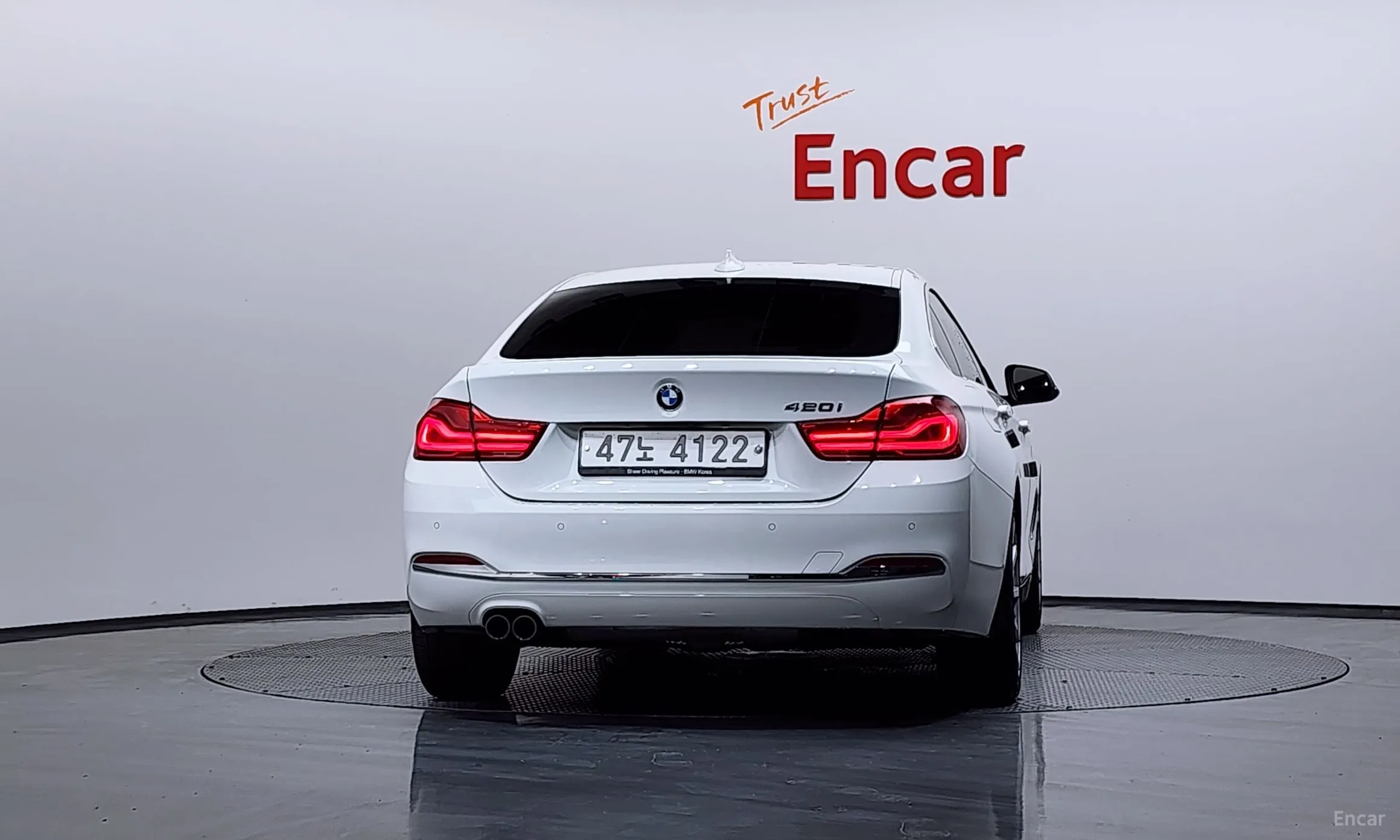 BMW Series 4 (F32) превью 4